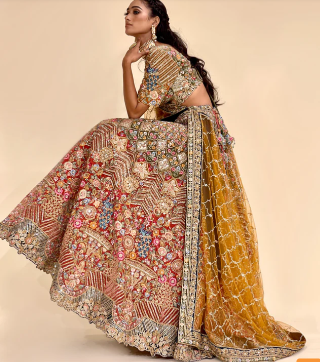 15 Blockbuster Outfits From Frontier Phagwara For The Bridesmaids