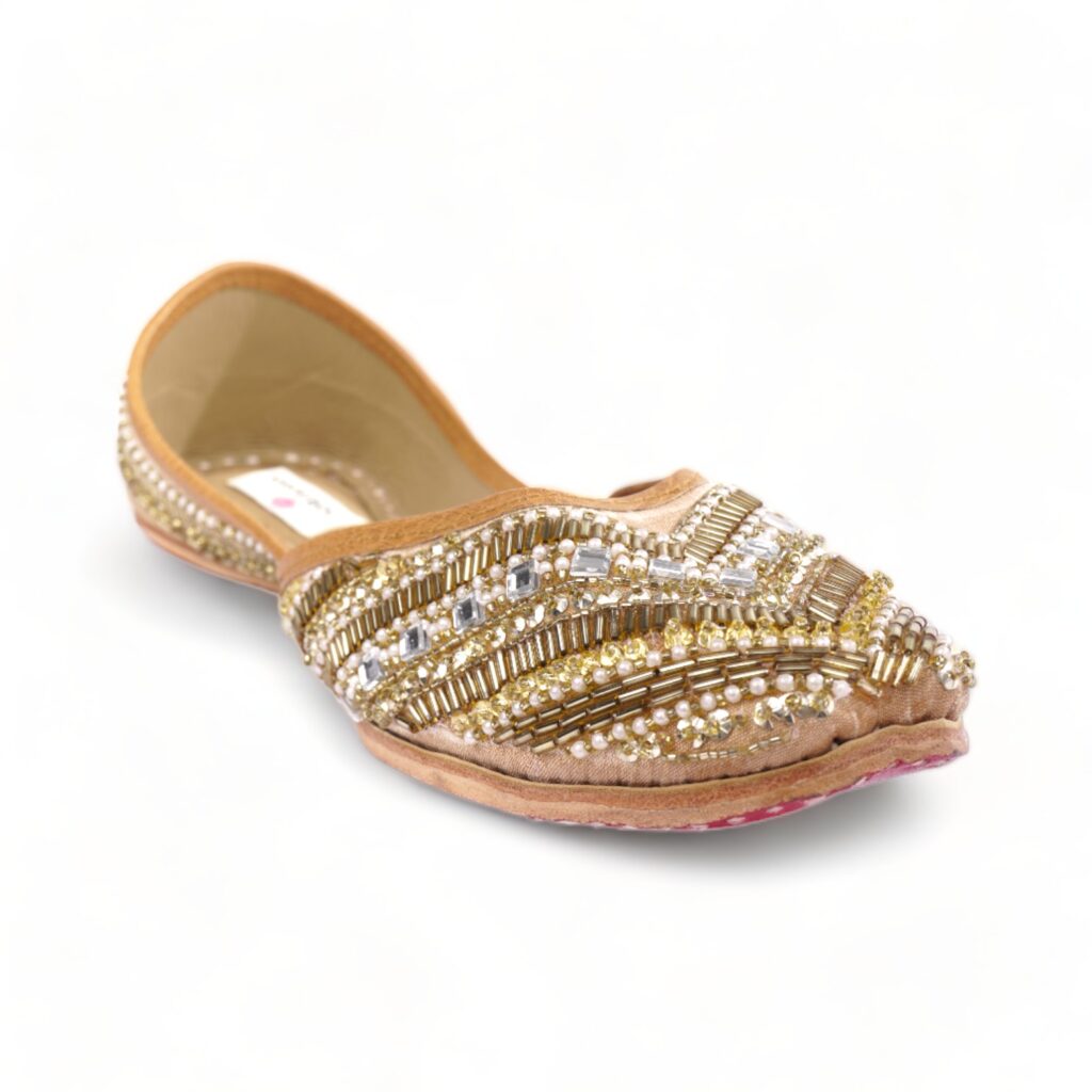 SUNEHRI in Camel Satin