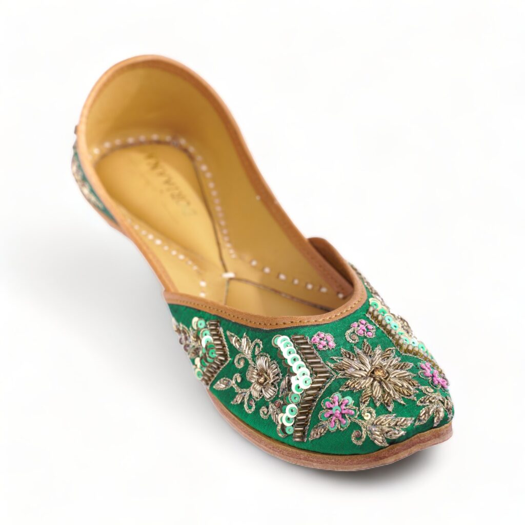 ABIGAIL in Emerald Tebe