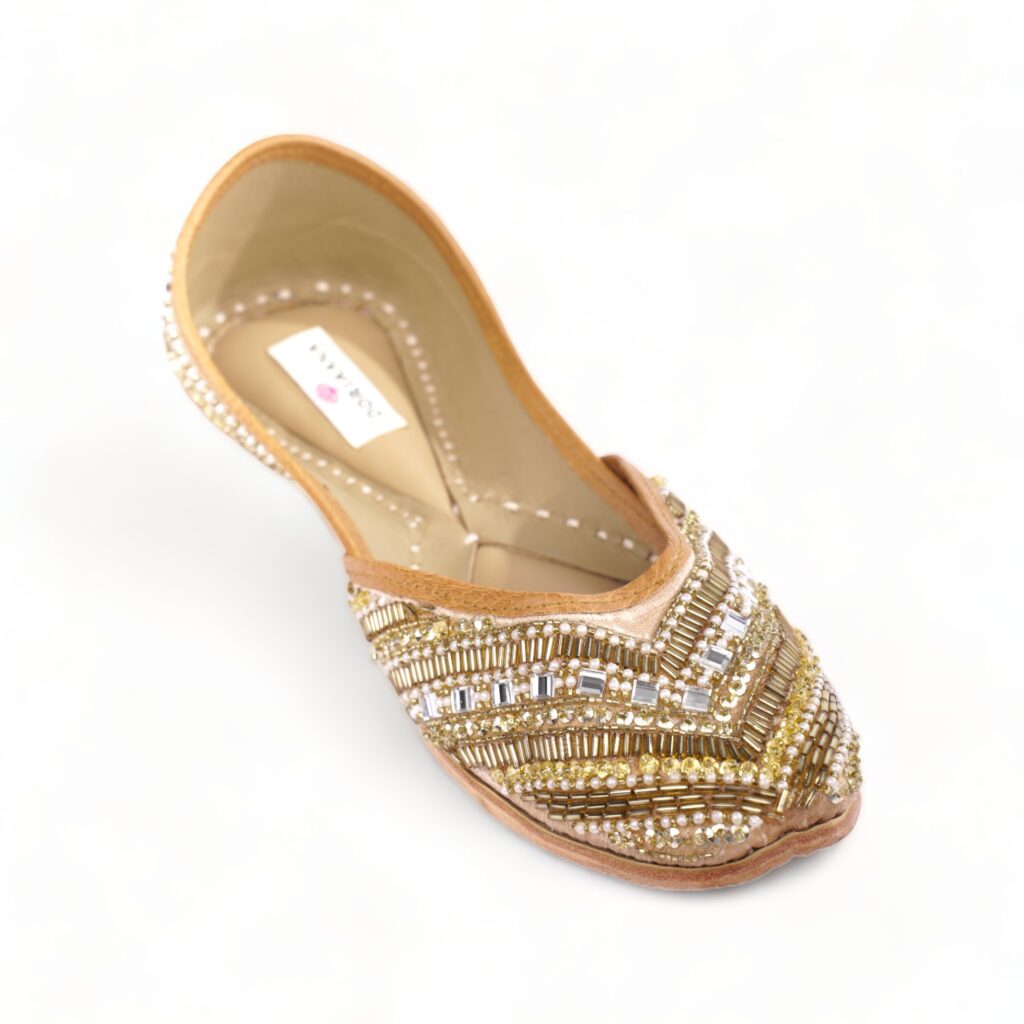 SUNEHRI in Camel Satin