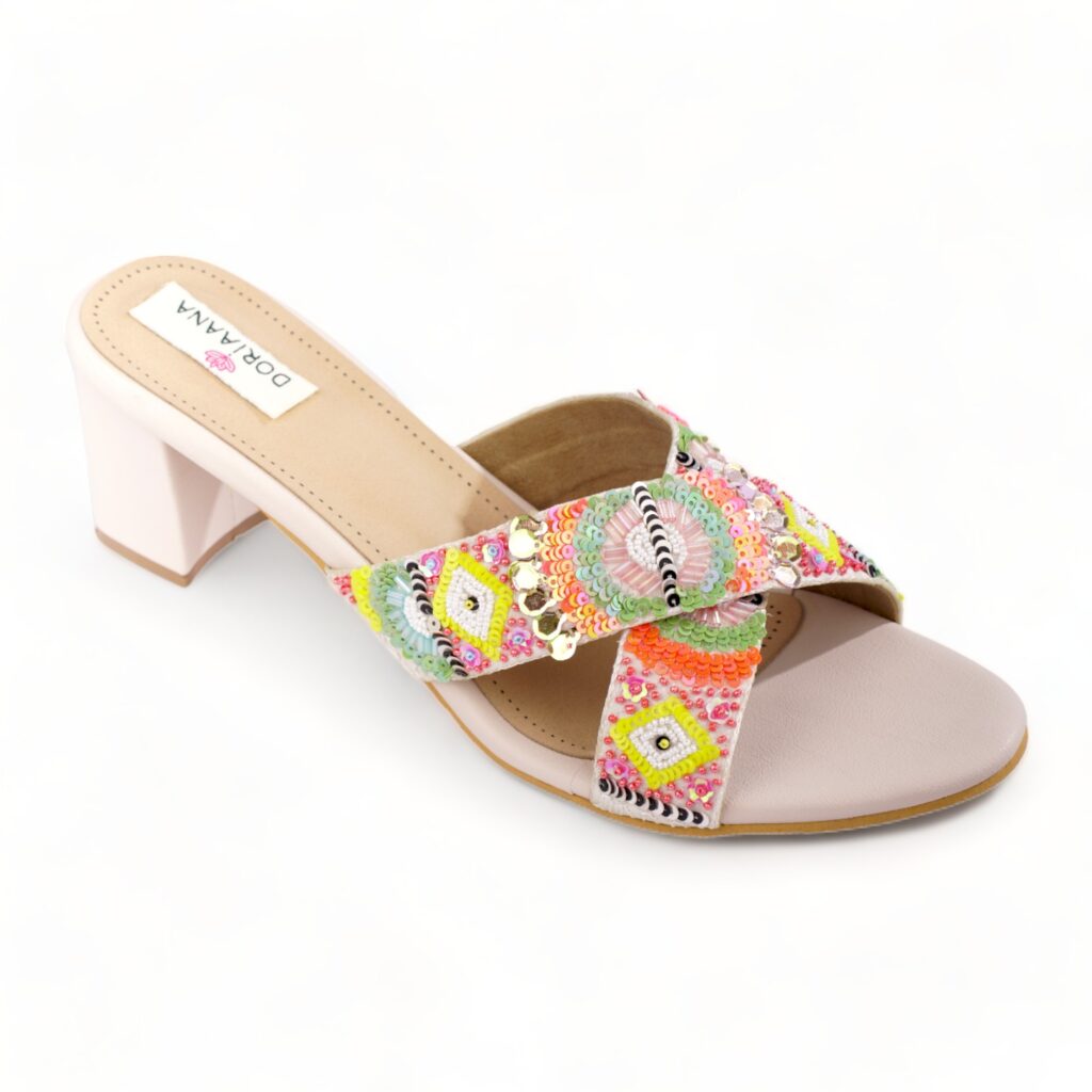 MOSAIC in Ivory Chic