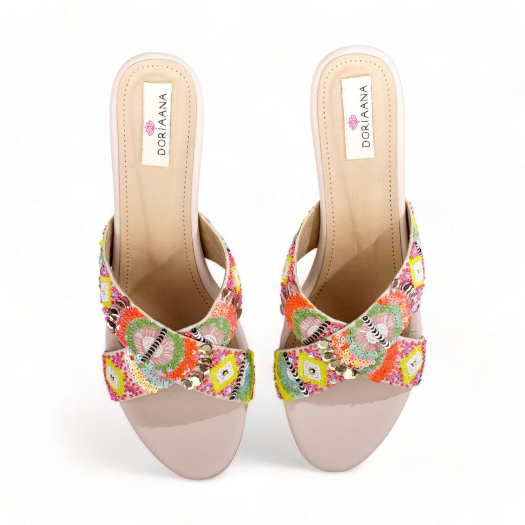 MOSAIC in Ivory Chic