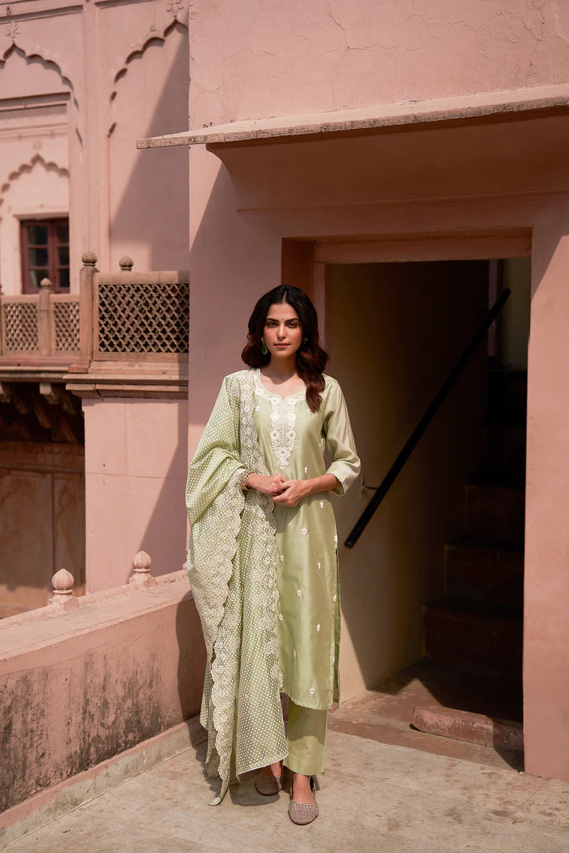 HERITAGE INDIA - PISTA GREEN CHANDERI THREAD WORK SUIT SET (WITH PANTS AND DUPATTA)