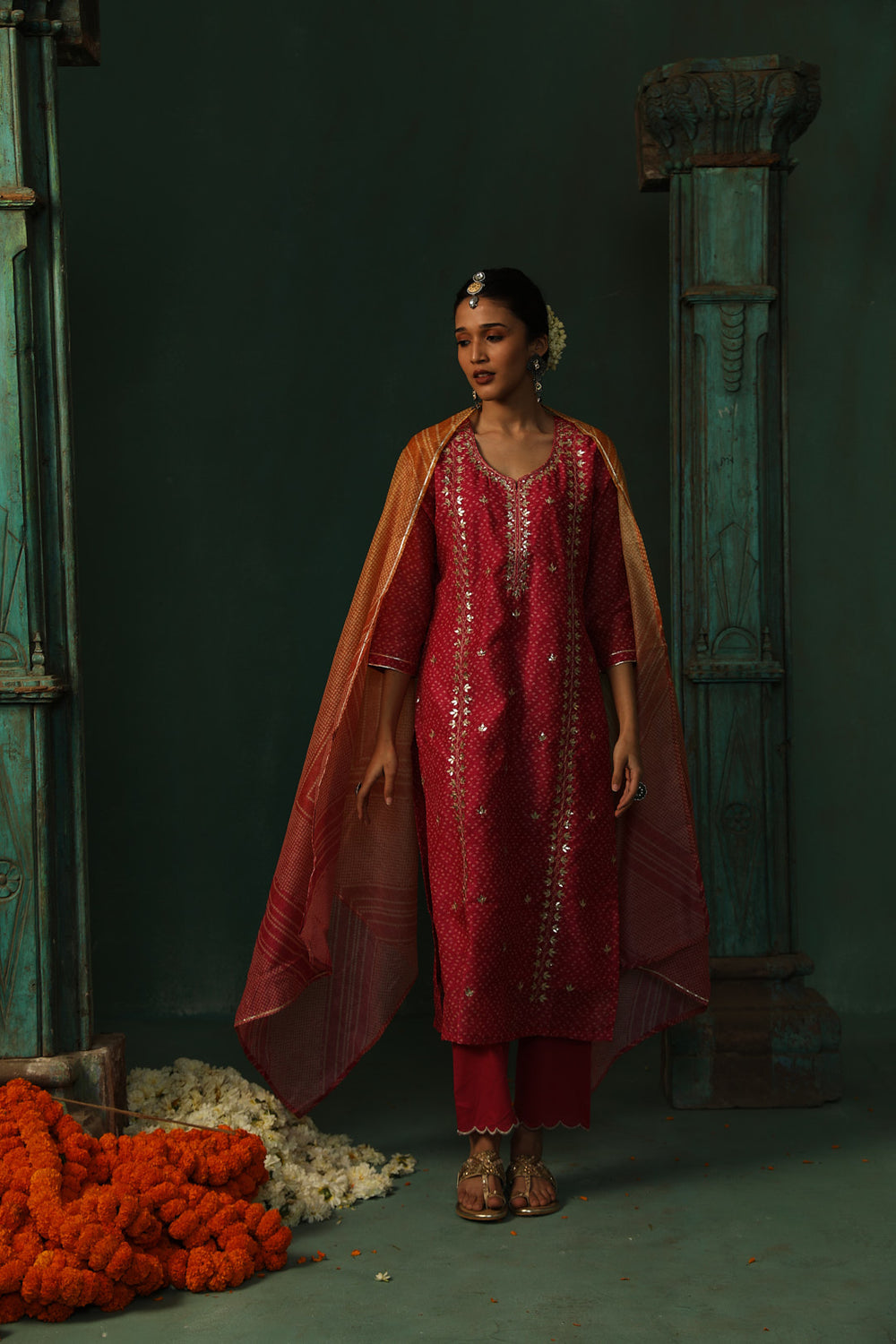 BRIGHT PINK BANDHANI CHANDERI SUIT SET (WITH PANTS AND DUPATTA)