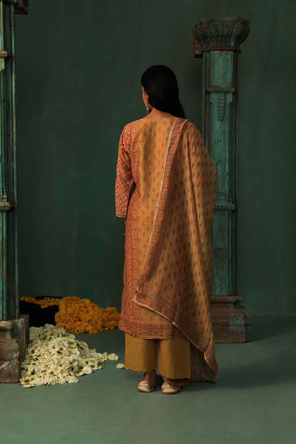 MUSTARD LINEN SUIT SET (WITH PANTS AND DUPATTA)