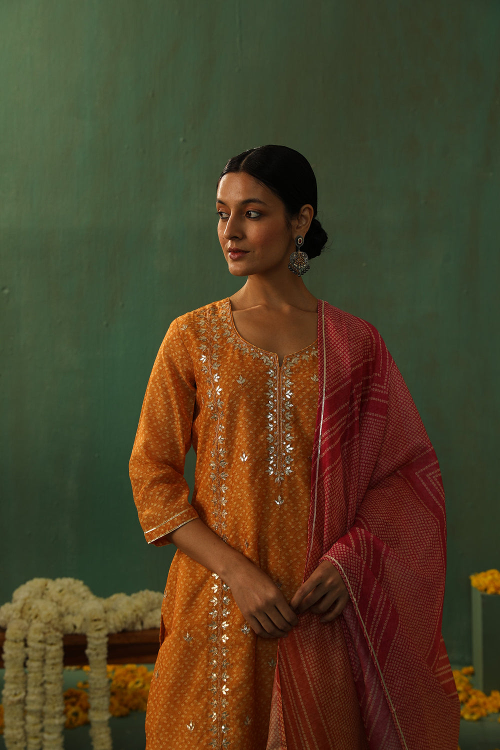 MUSTARD BANDHANI CHANDERI SUIT SET (WITH PANTS AND DUPATTA)