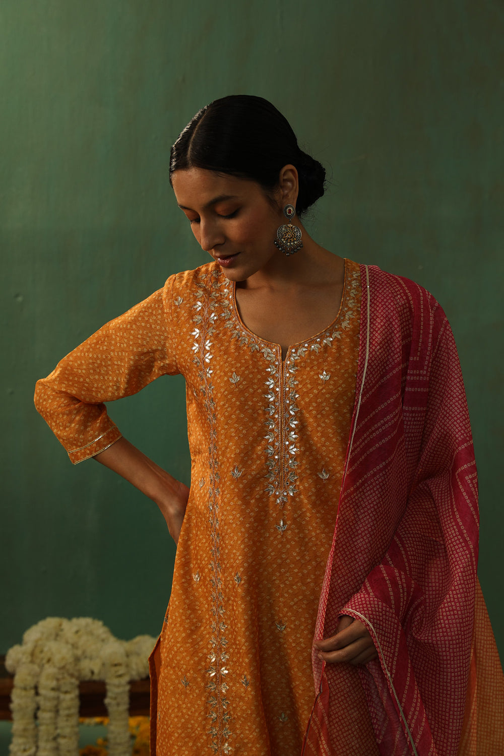 MUSTARD BANDHANI CHANDERI SUIT SET (WITH PANTS AND DUPATTA)