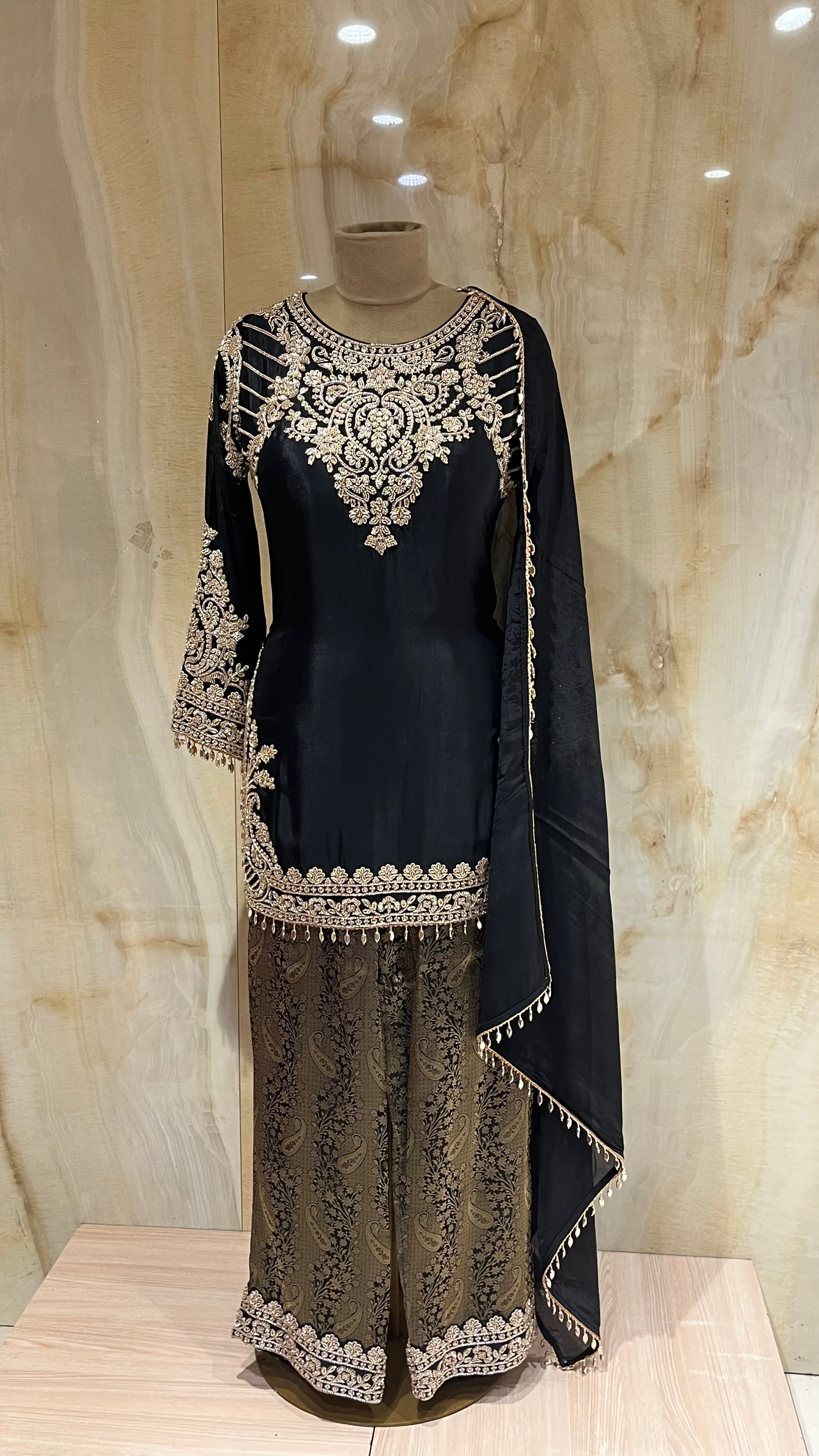 BLACK EMBROIDERED PANT SUIT SET
