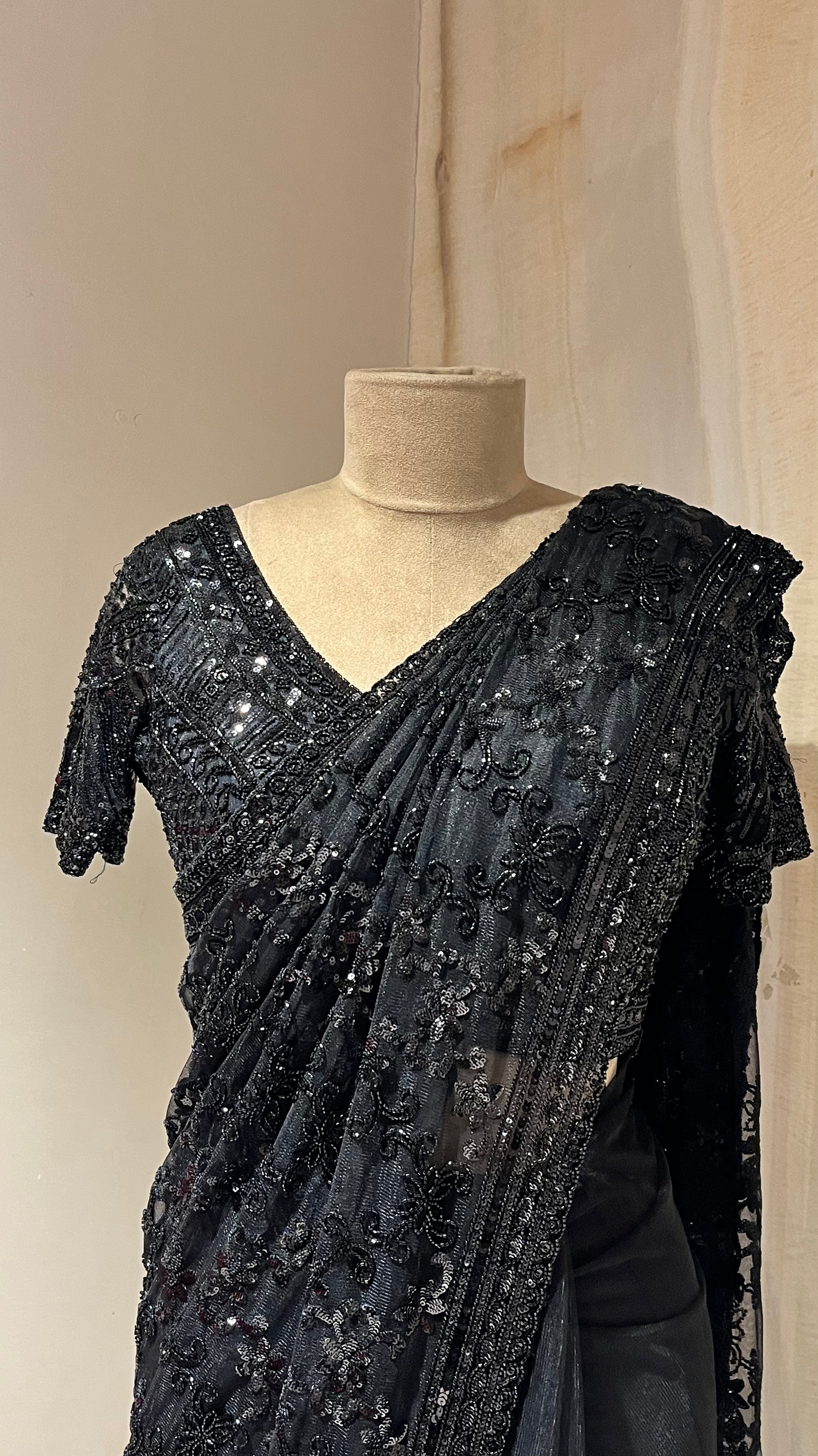 BLACK FLORAL SEQUIN EMBELLISHED SAREE