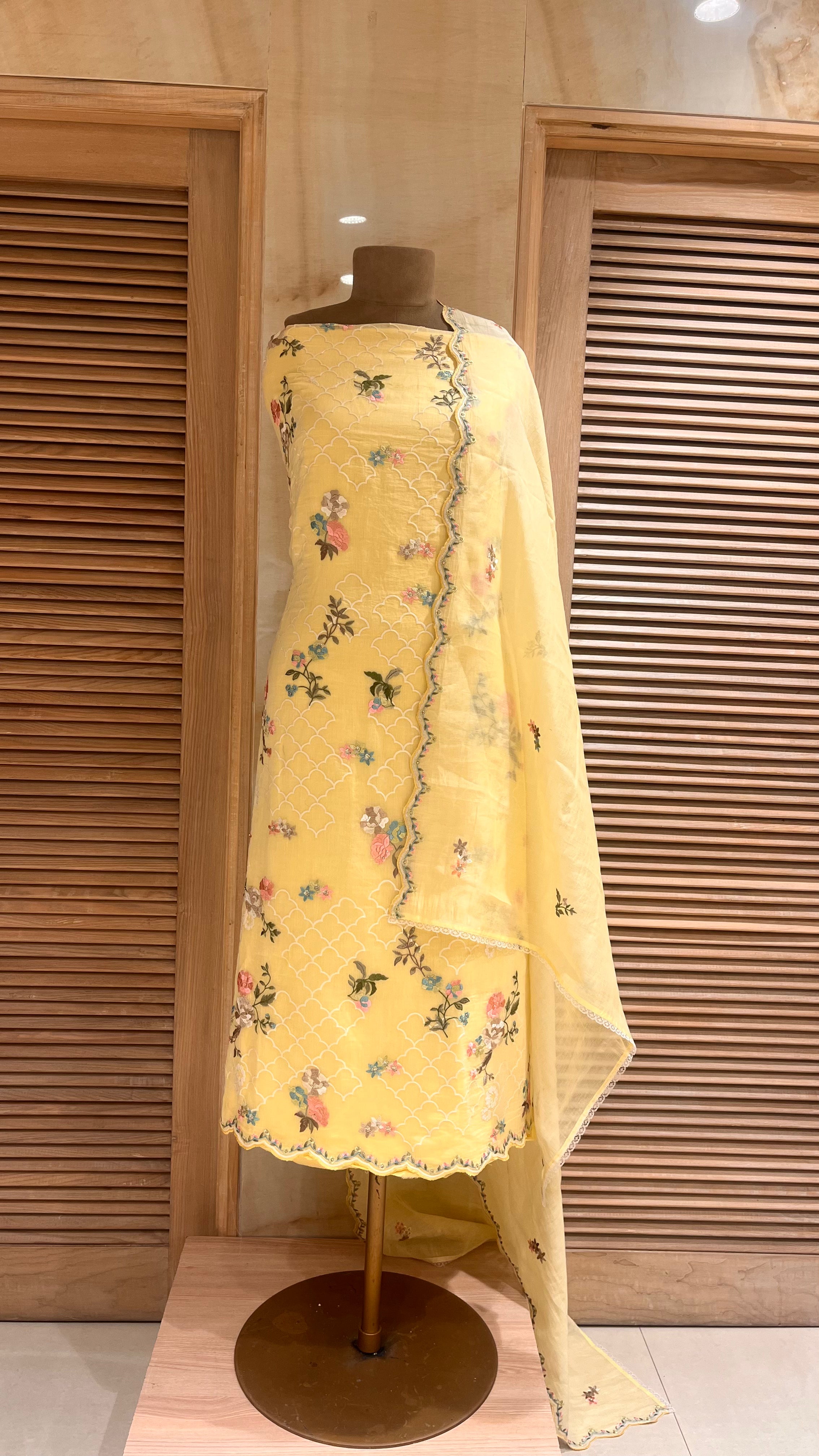 FLORAL PRINTED YELLOW UNSTITCHED SUIT SET