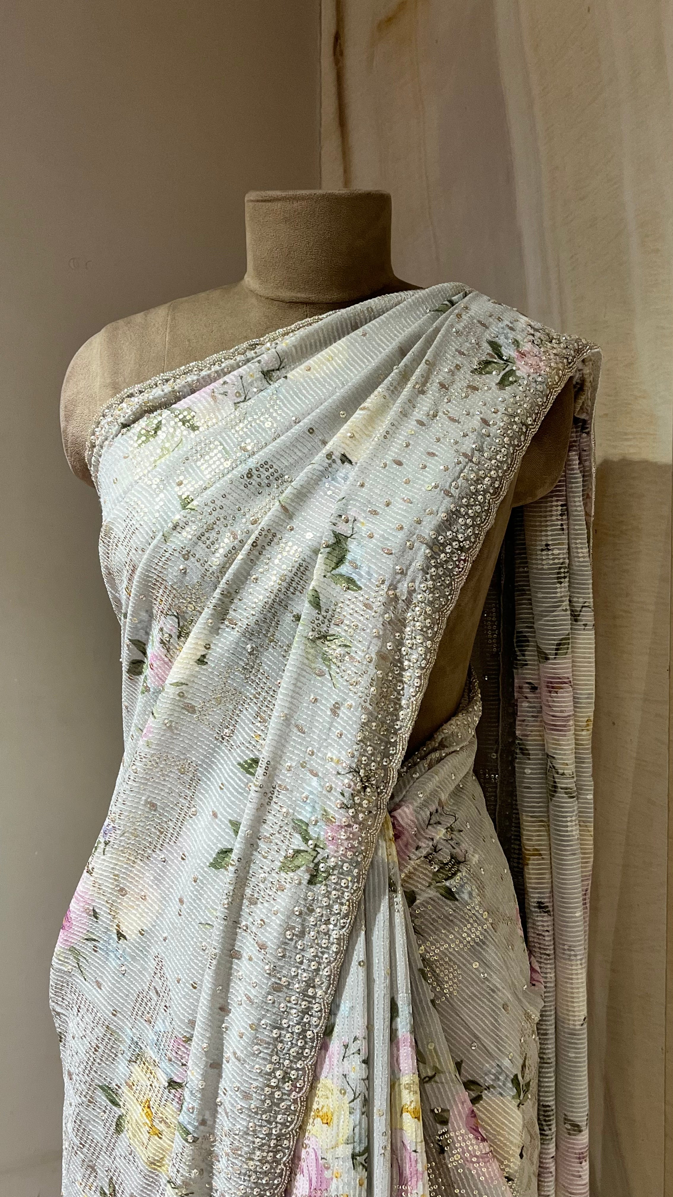 LIGHT GREY FLORAL EMBELLISHED SAREE