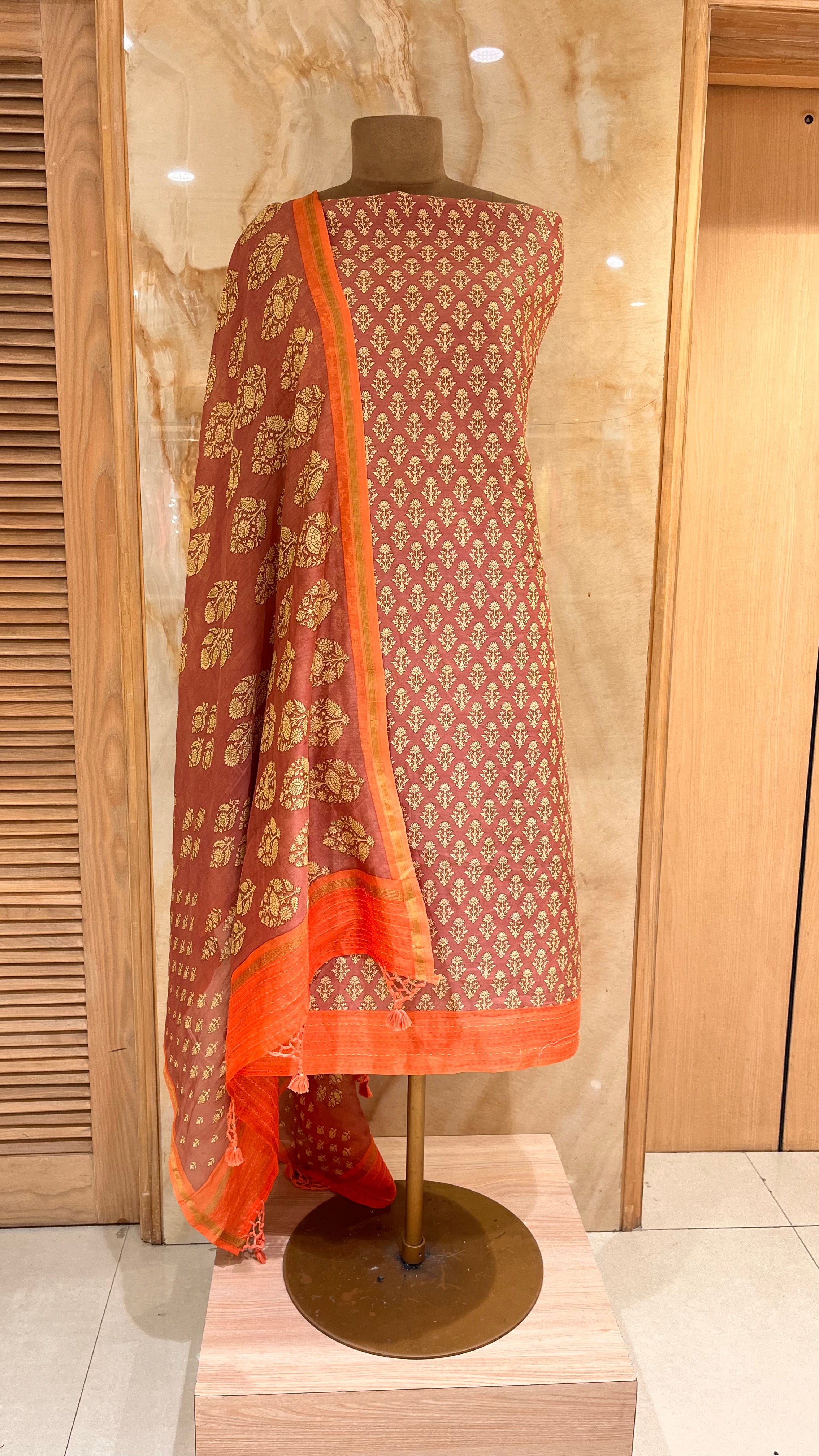 ELEGANT RUST BROWN UNSTITCHED SUIT SET