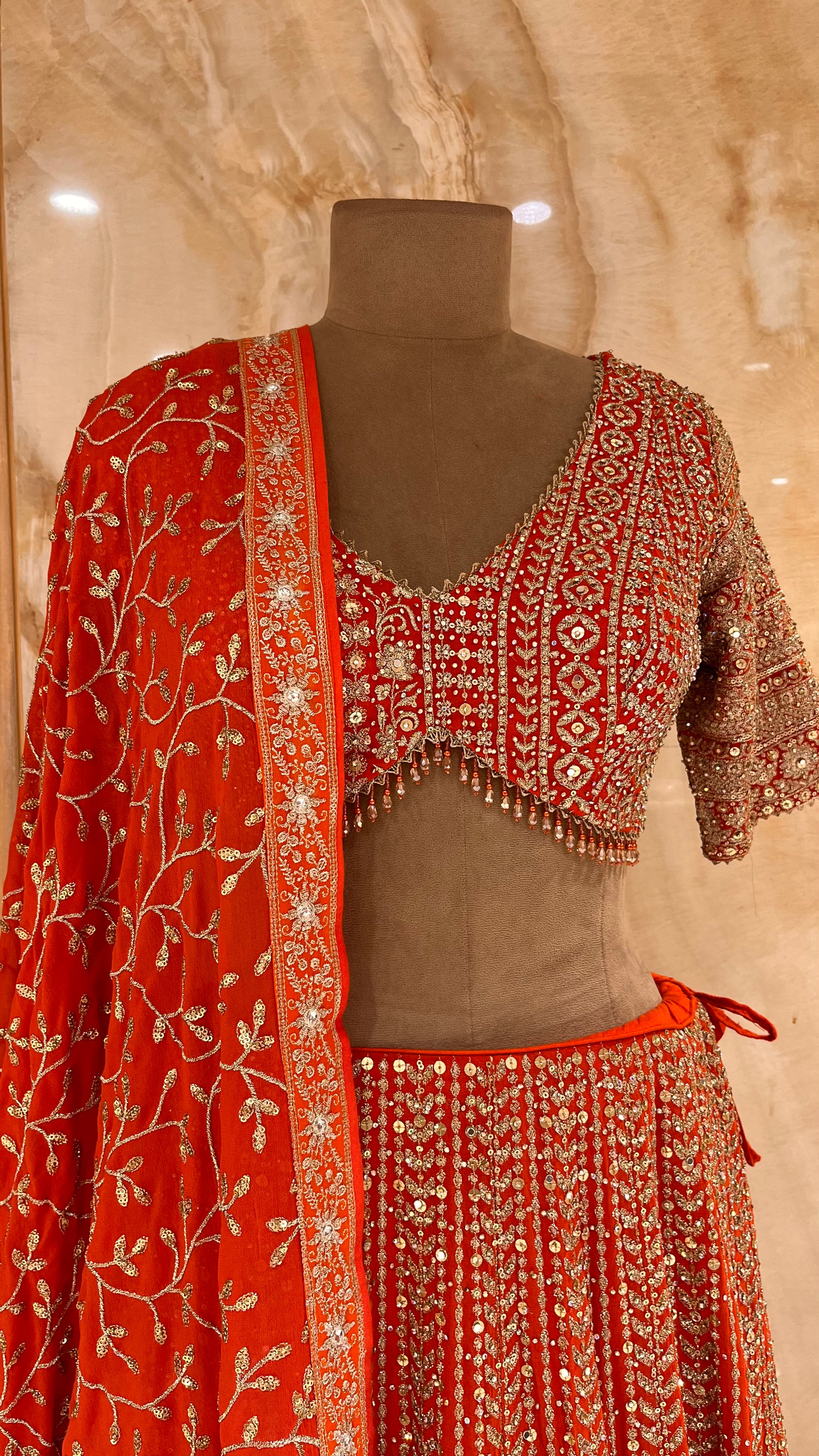 GRACEFUL TRADITIONAL LEHENGA FOR SPECIAL OCCASIONS