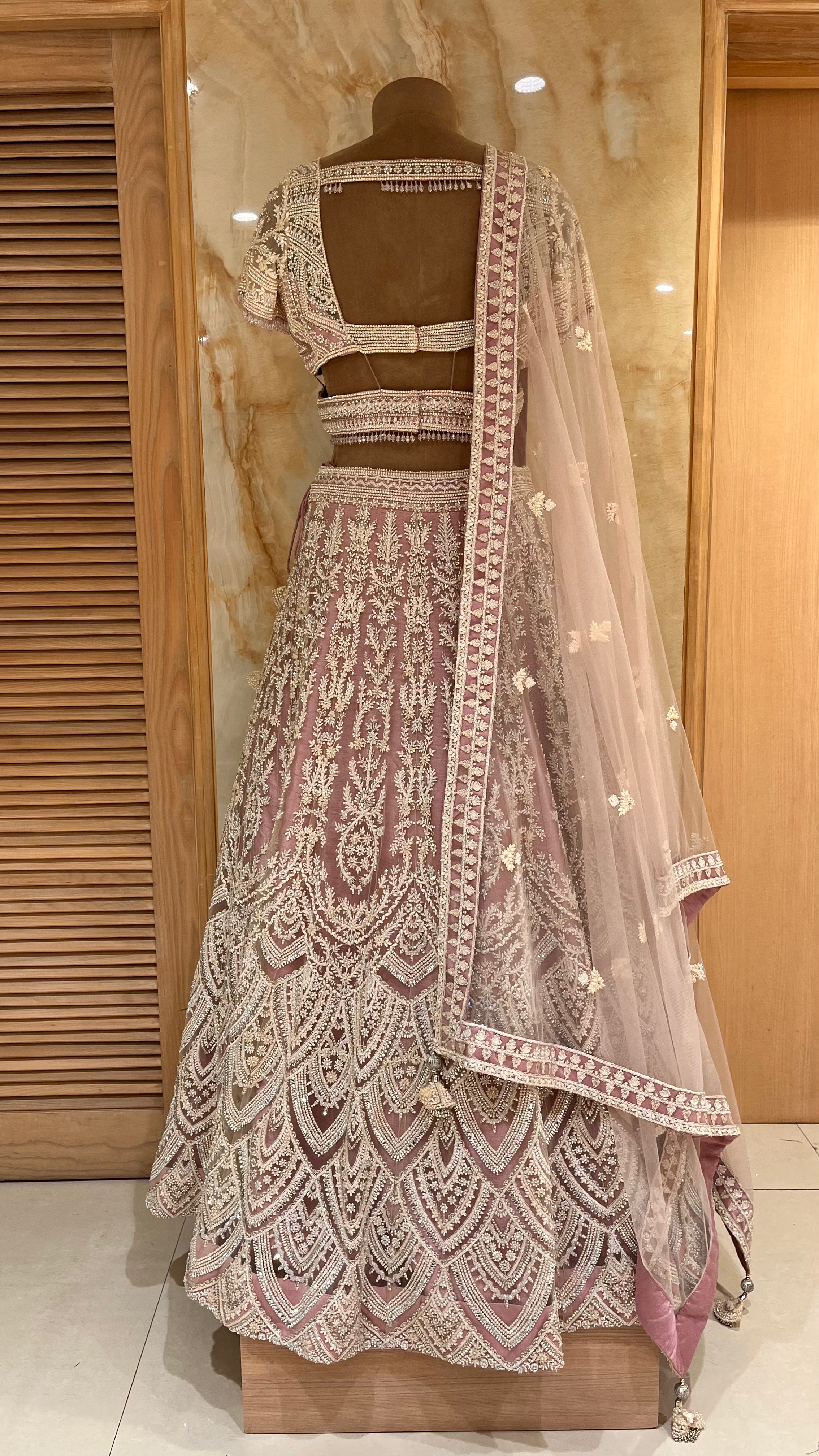 ELEGANT BLUSH PINK HEAVY EMBROIDERED LEHENGA SET