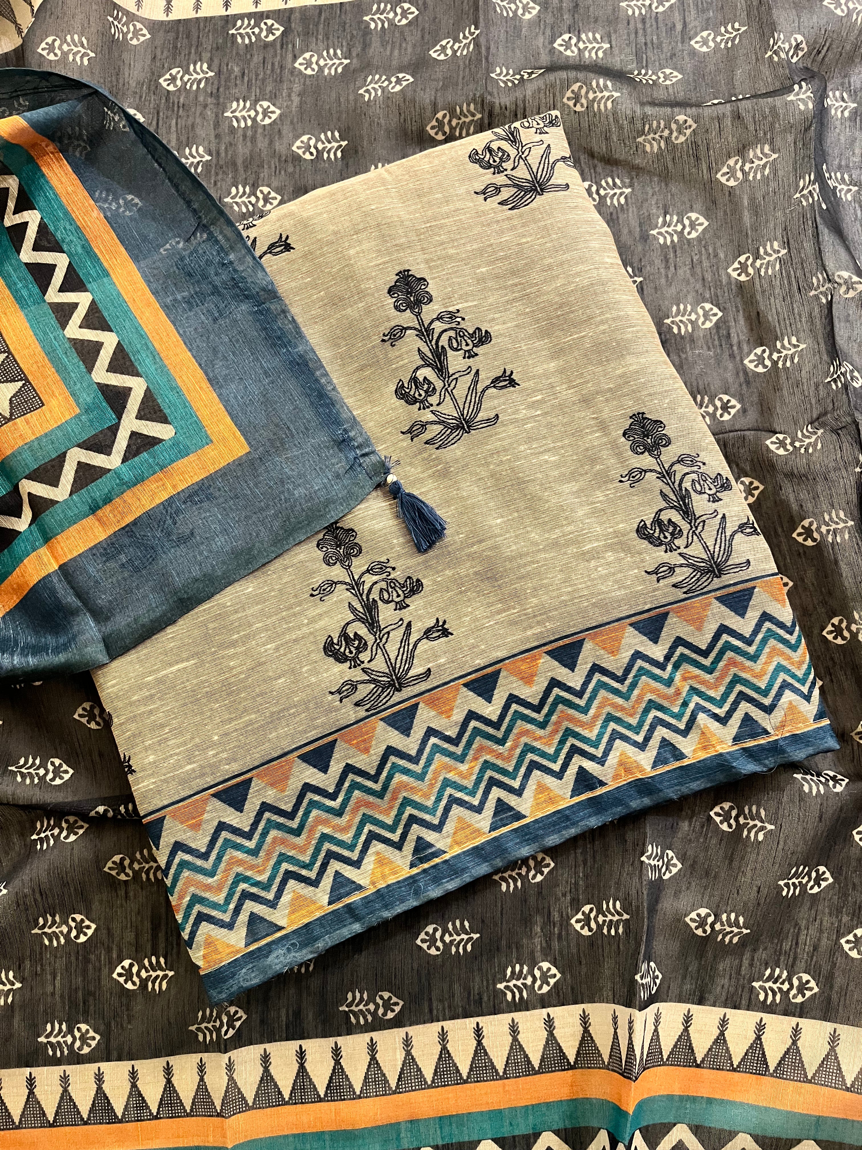 BEIGE & CHARCOAL PRINTED UNSTITCHED SUIT