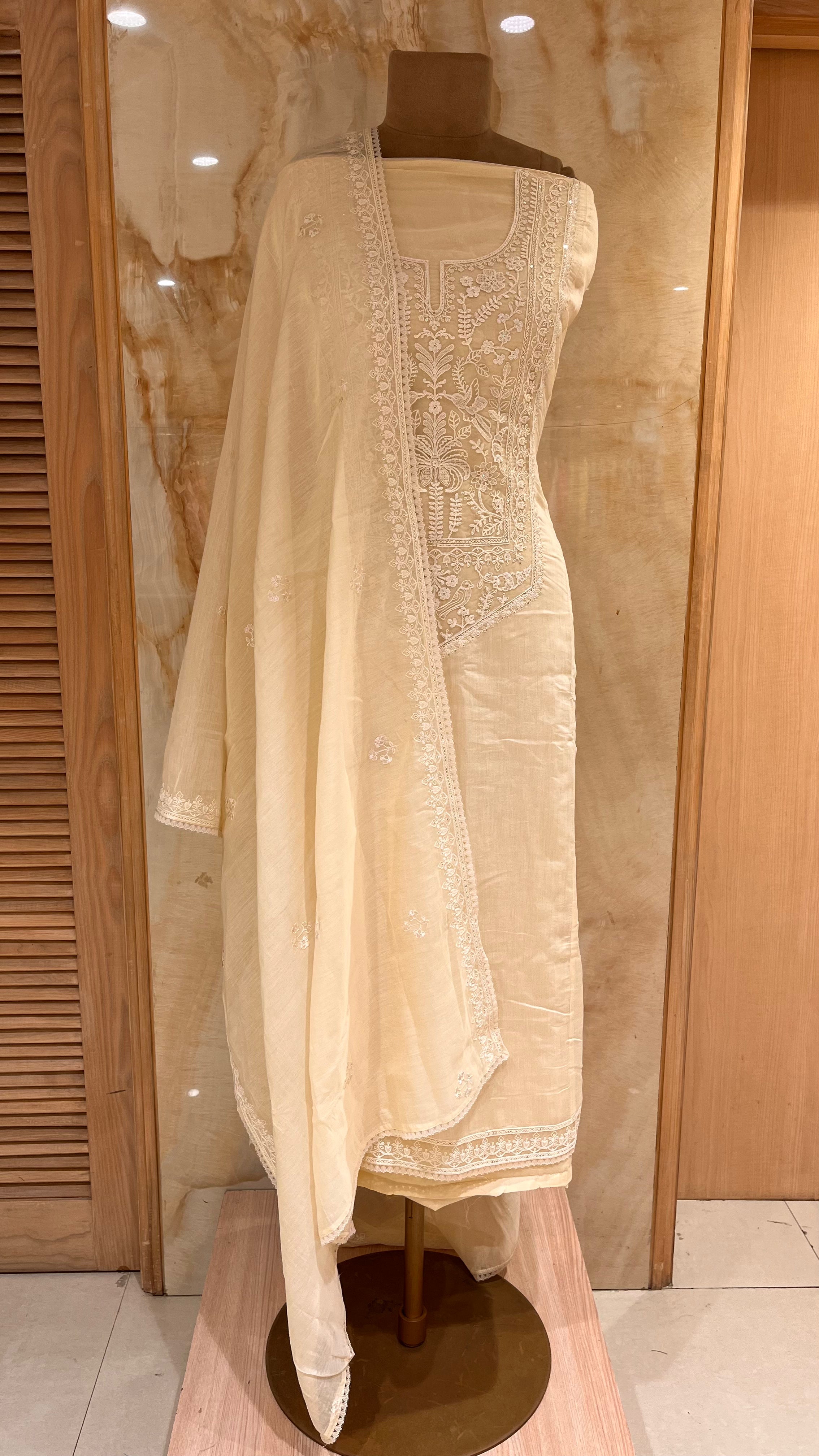 ELEGANT CREAM EMBROIDERED UNSTITCHED SUIT SET