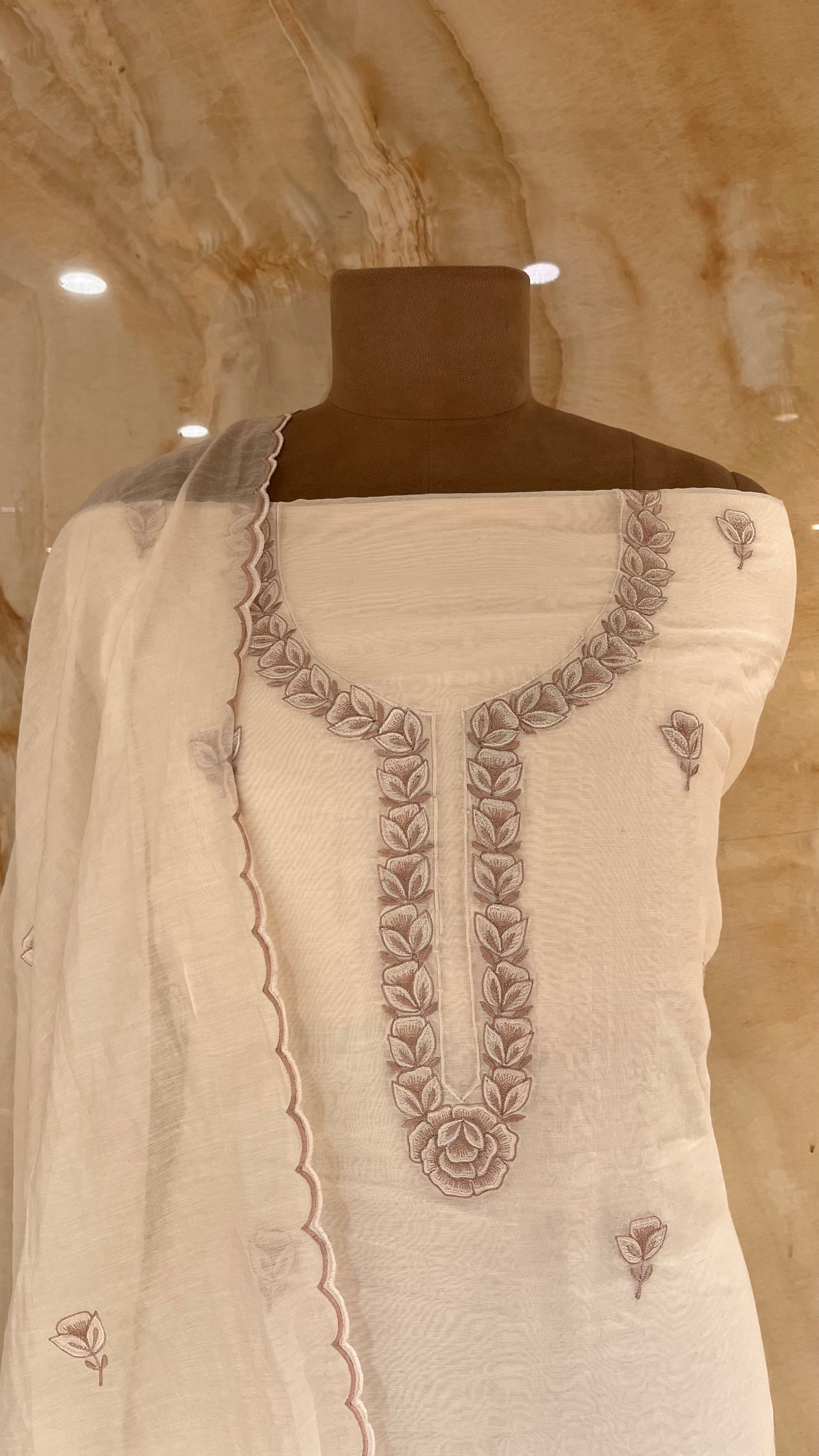 ELEGANT OFF-WHITE EMBROIDERED UNSTITCHED SUIT SET