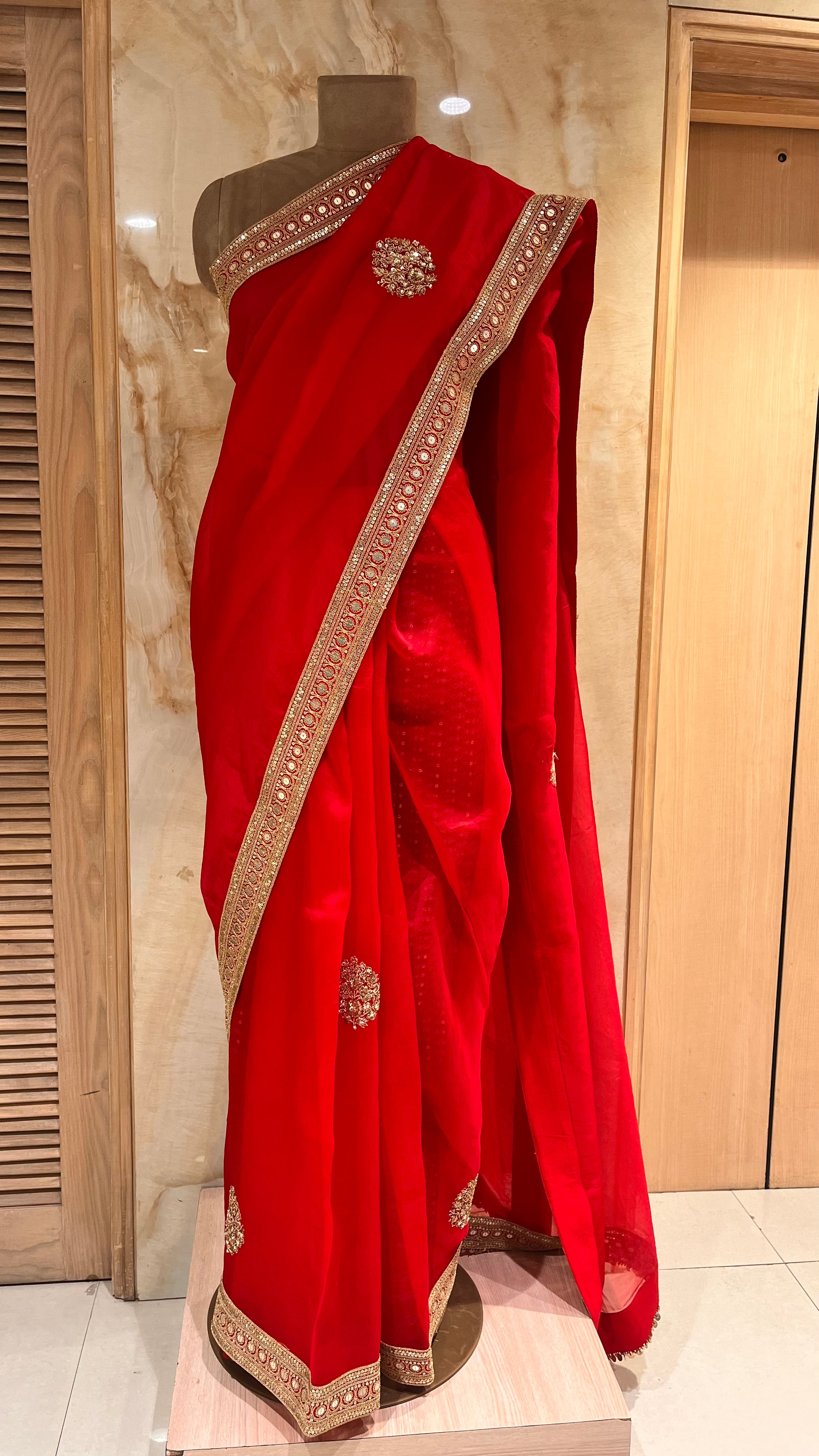 ELEGANT RED DESIGNER SAREE WITH RICH GOLDEN BORDER
