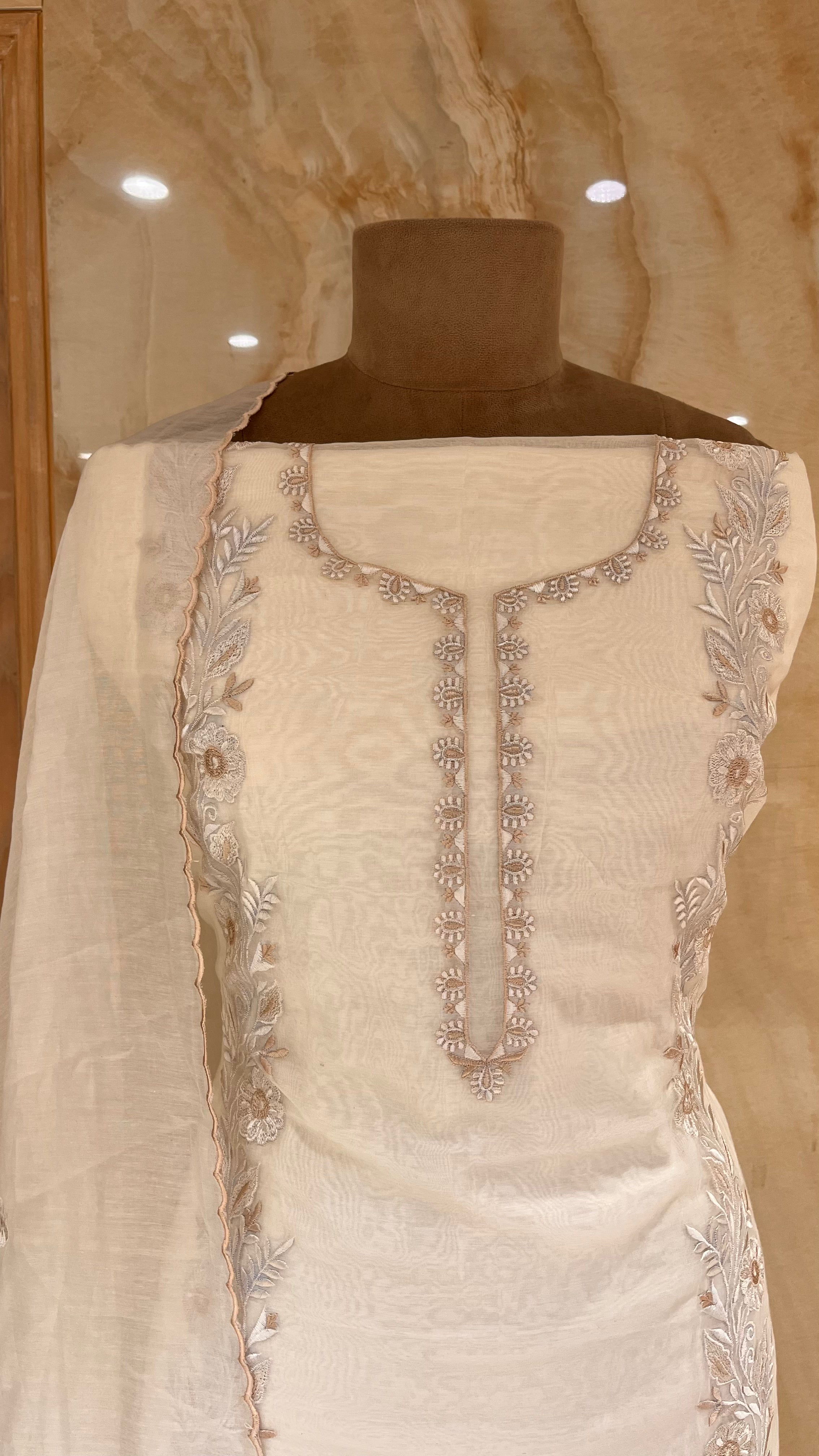 ELEGANT IVORY EMBROIDERED STRAIGHT SUIT WITH SOFT ORGANZA DUPATTA