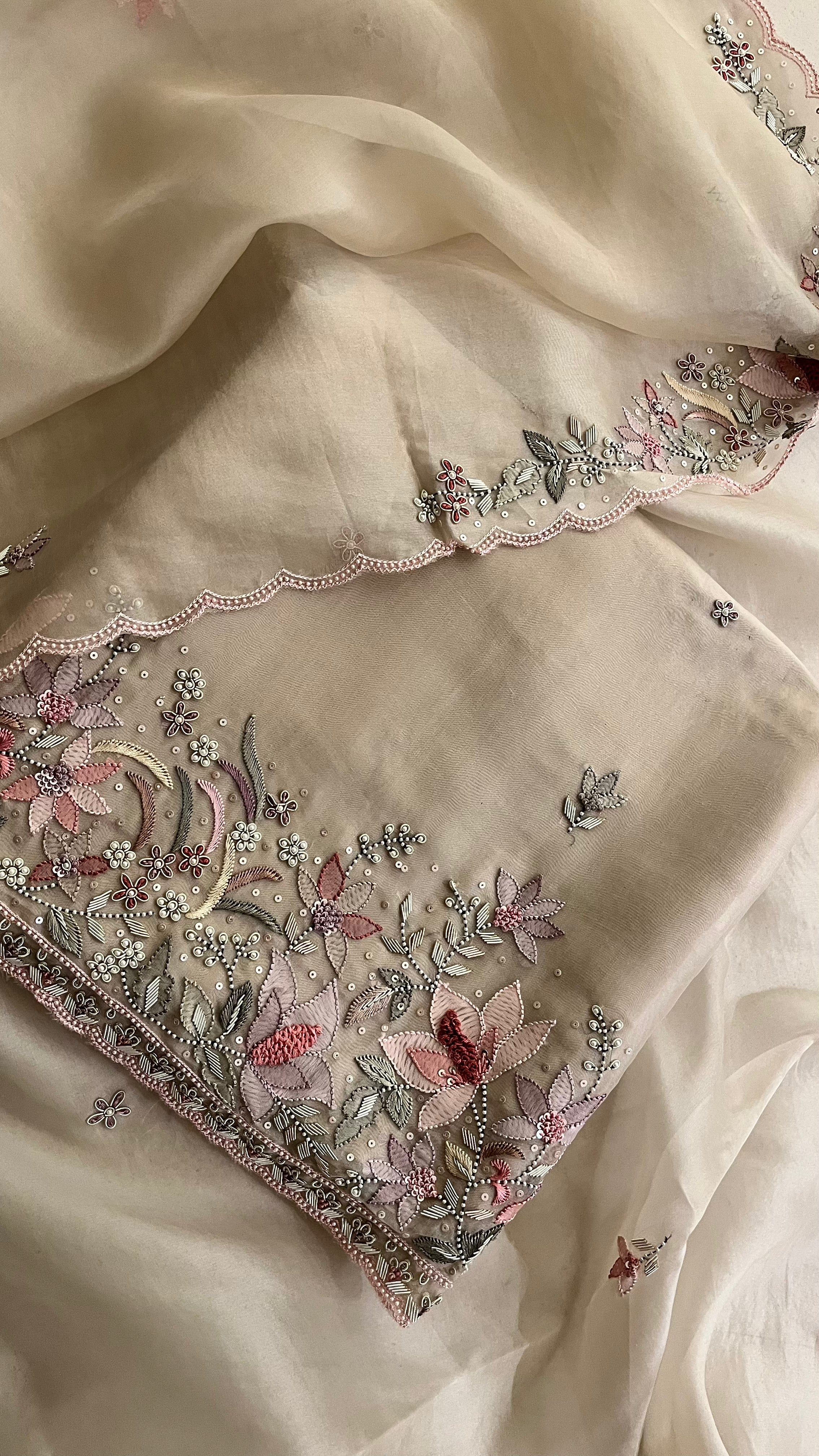 CREAM FLORAL EMBROIDERED UNSTITCHED SUIT