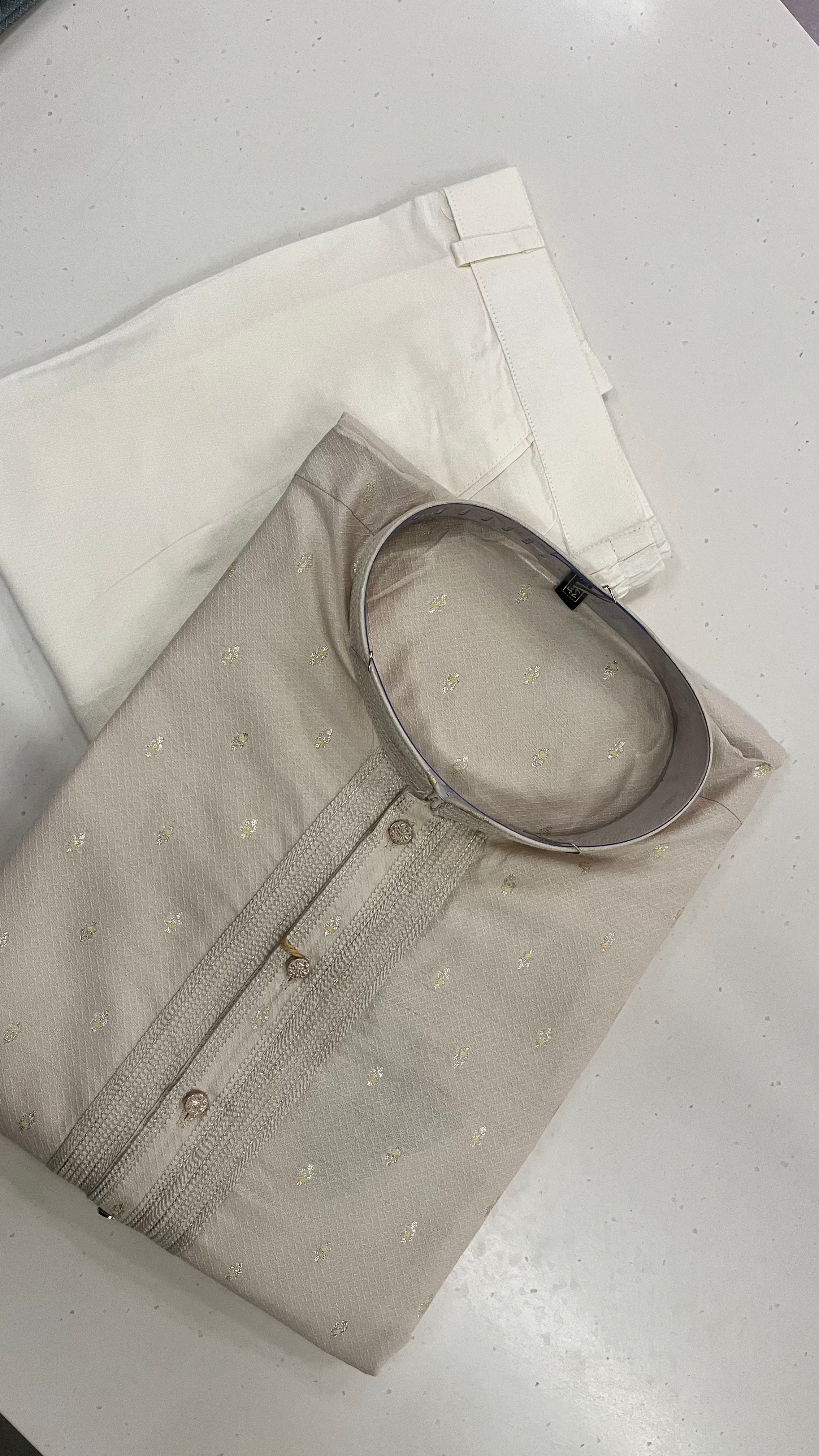 BEIGE MEN’S KURTA PAJAMA SET