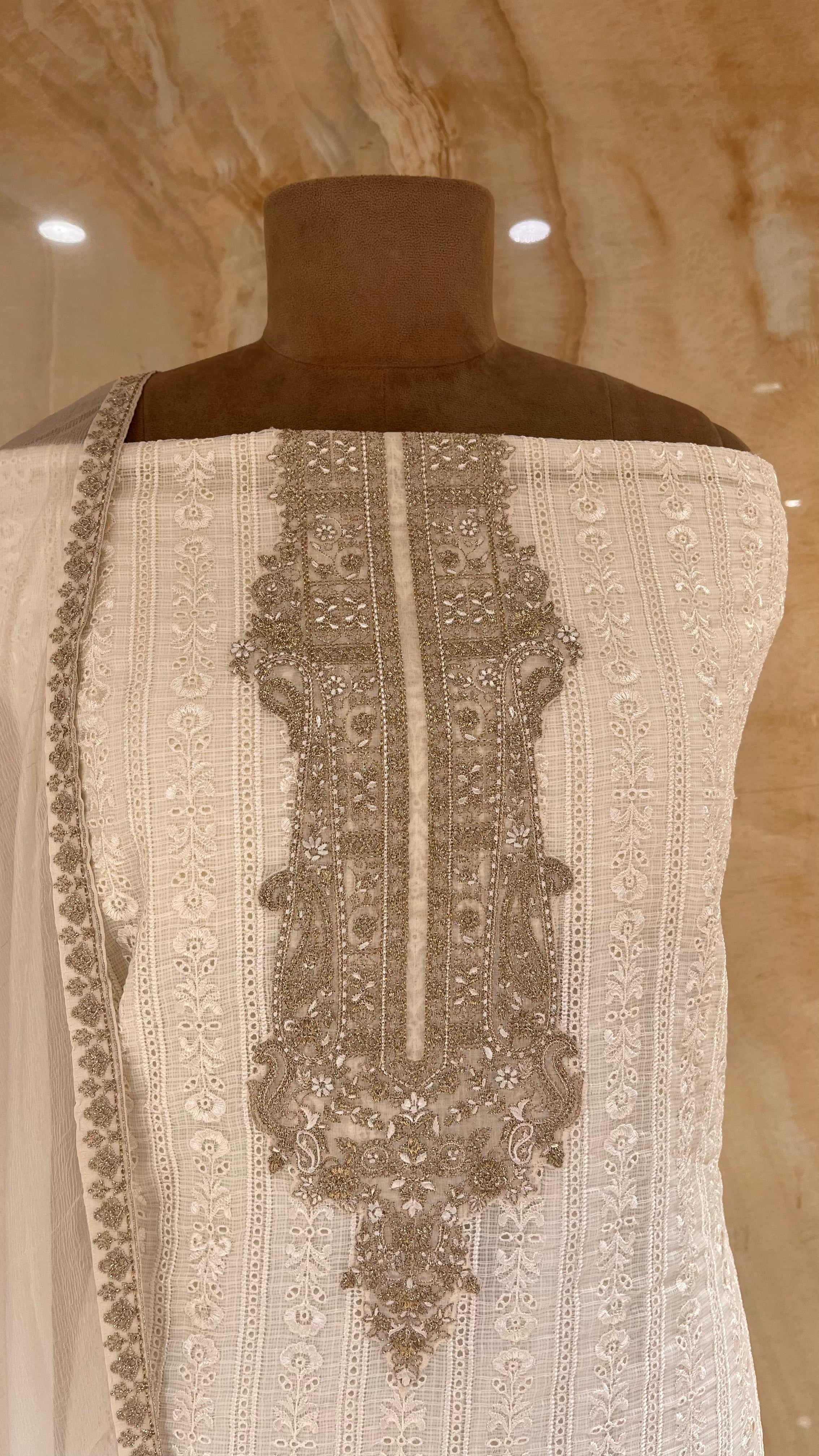 STYLISH EMBROIDERED UNSTITCHED SUIT SET
