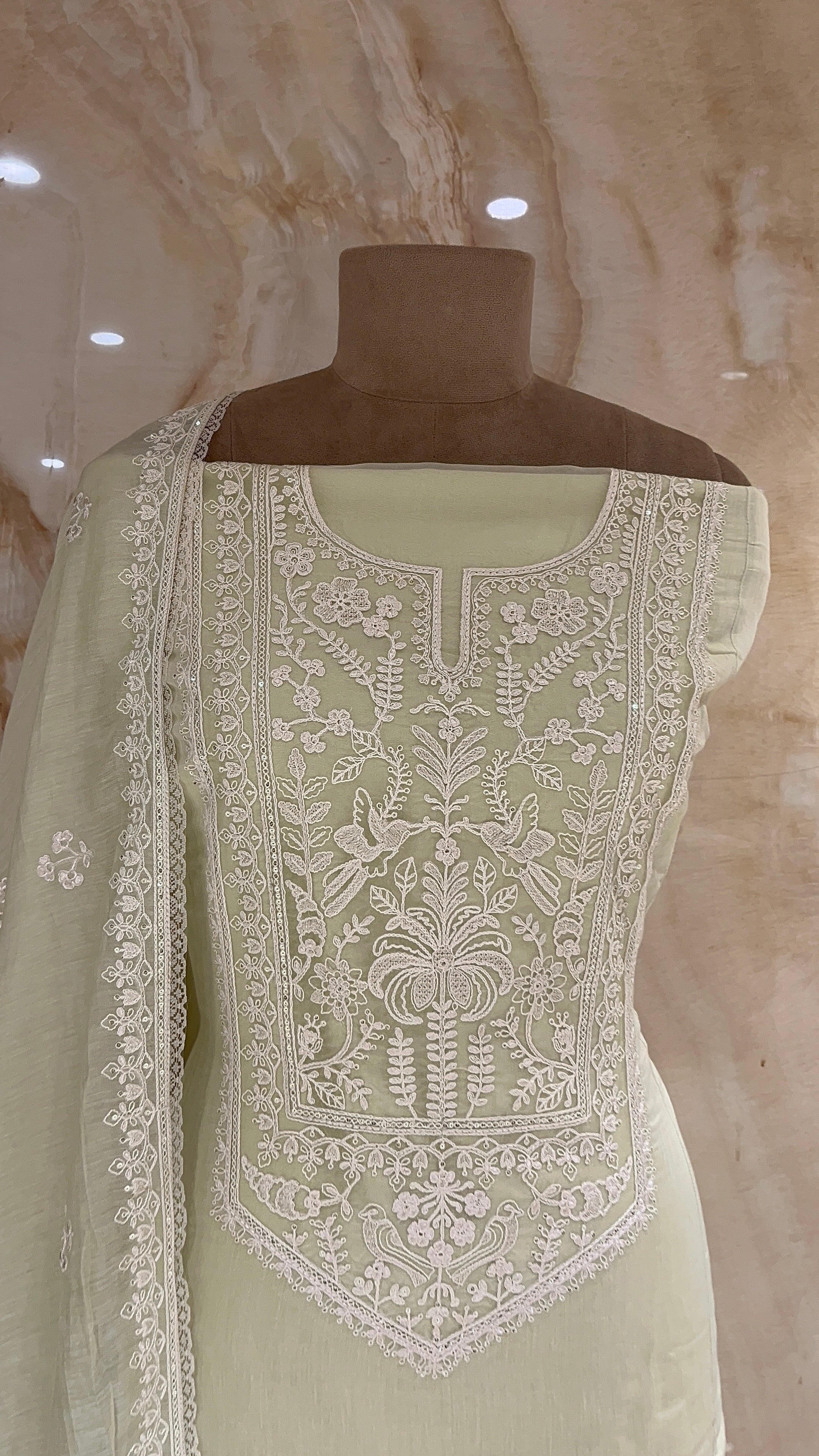 ELEGANT THREAD EMBROIDERED UNSTITCHED SUIT SET