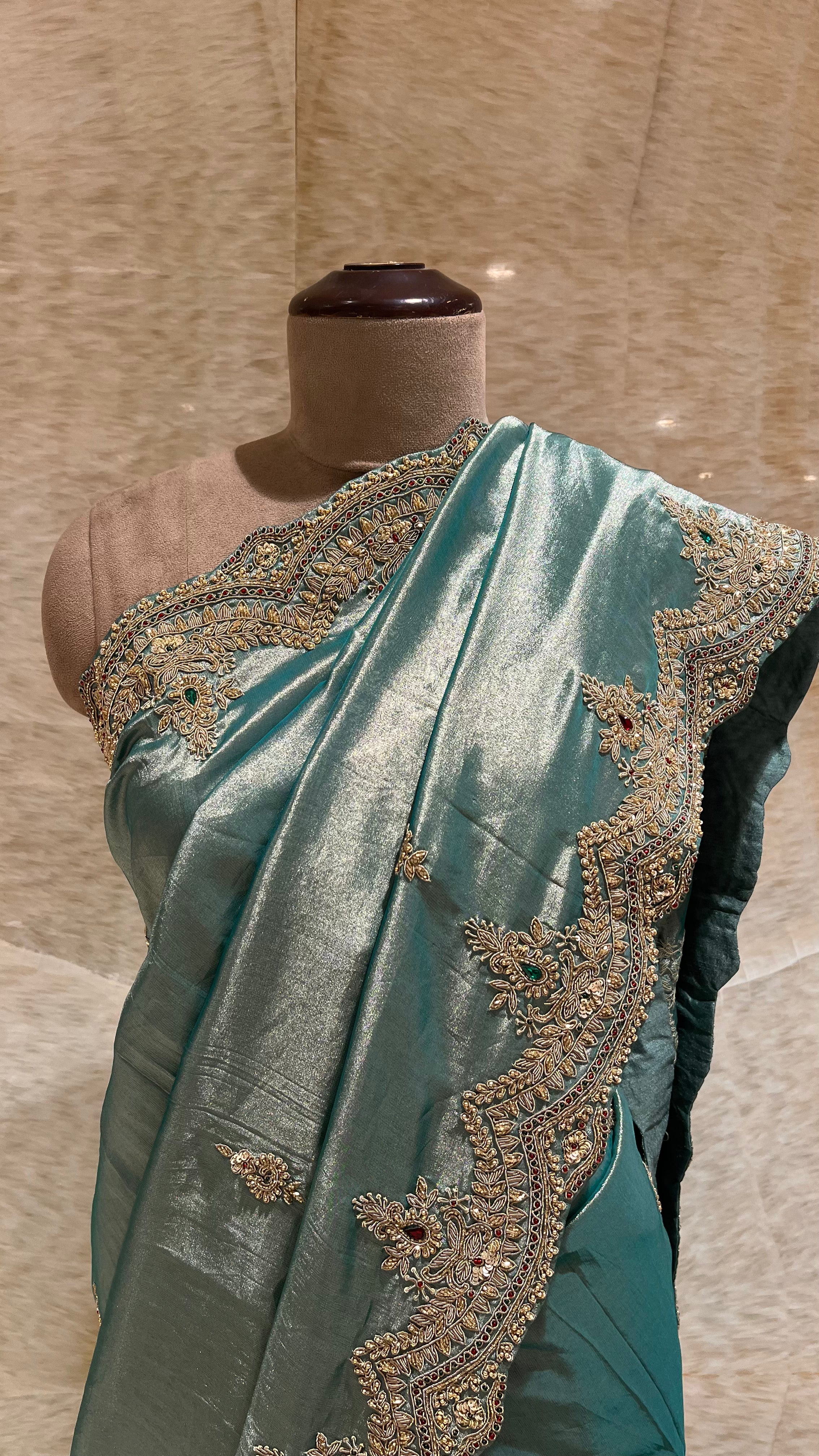 STYLISH PARTY WEAR SAREE WITH ELEGANT LOOK