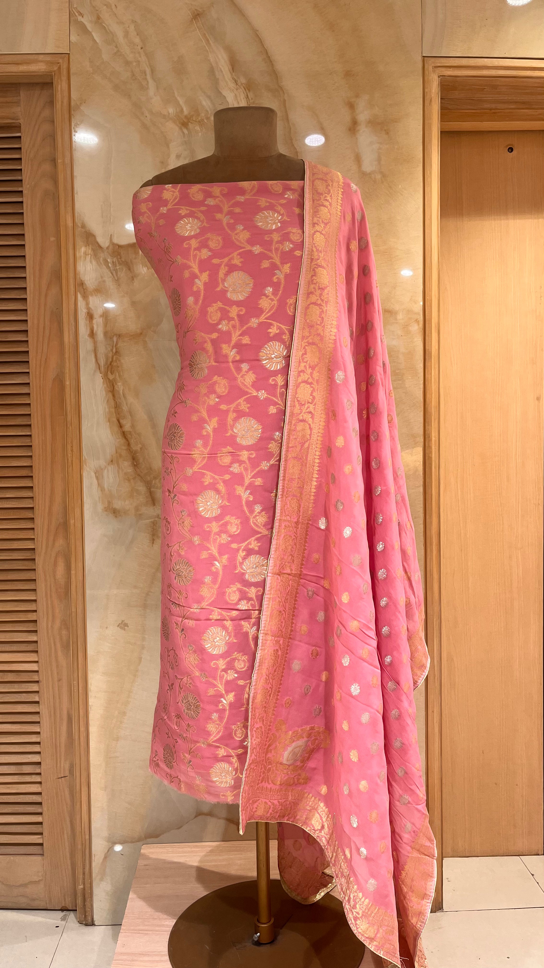 ELEGANT DESIGNER EMBROIDERED UNSTITCHED SUIT SET