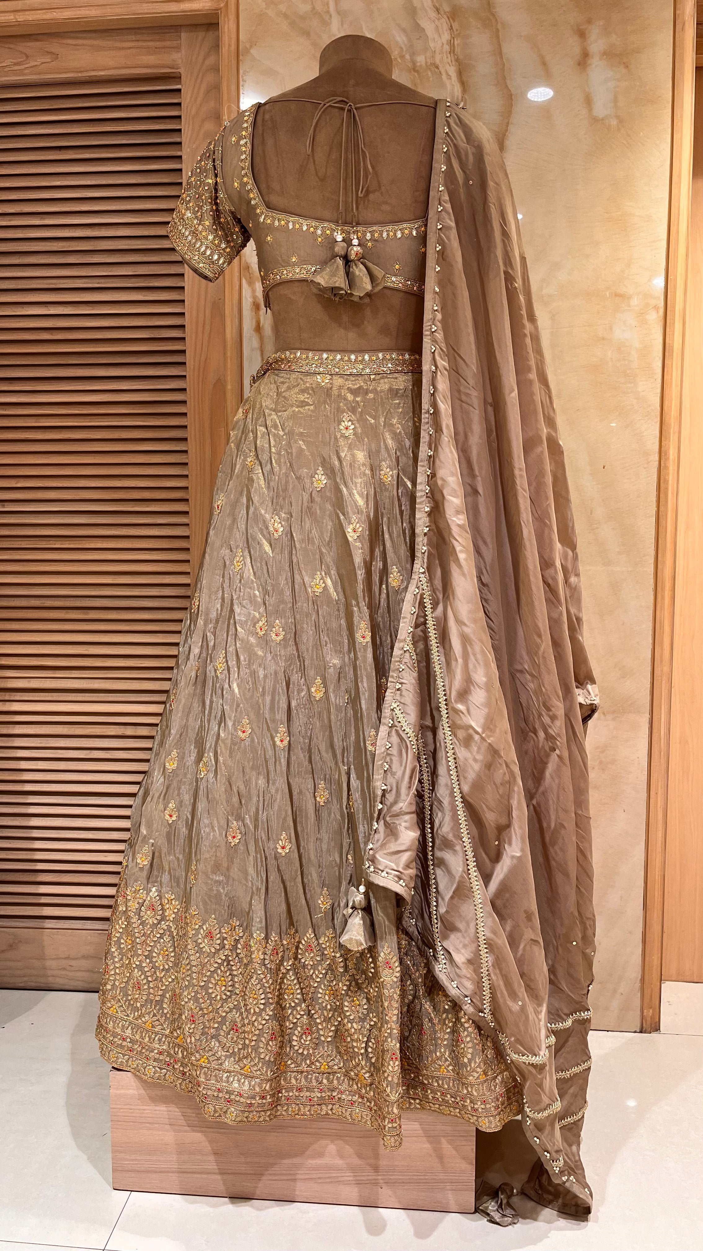 STYLISH DESIGNER PARTY WEAR LEHENGA SET
