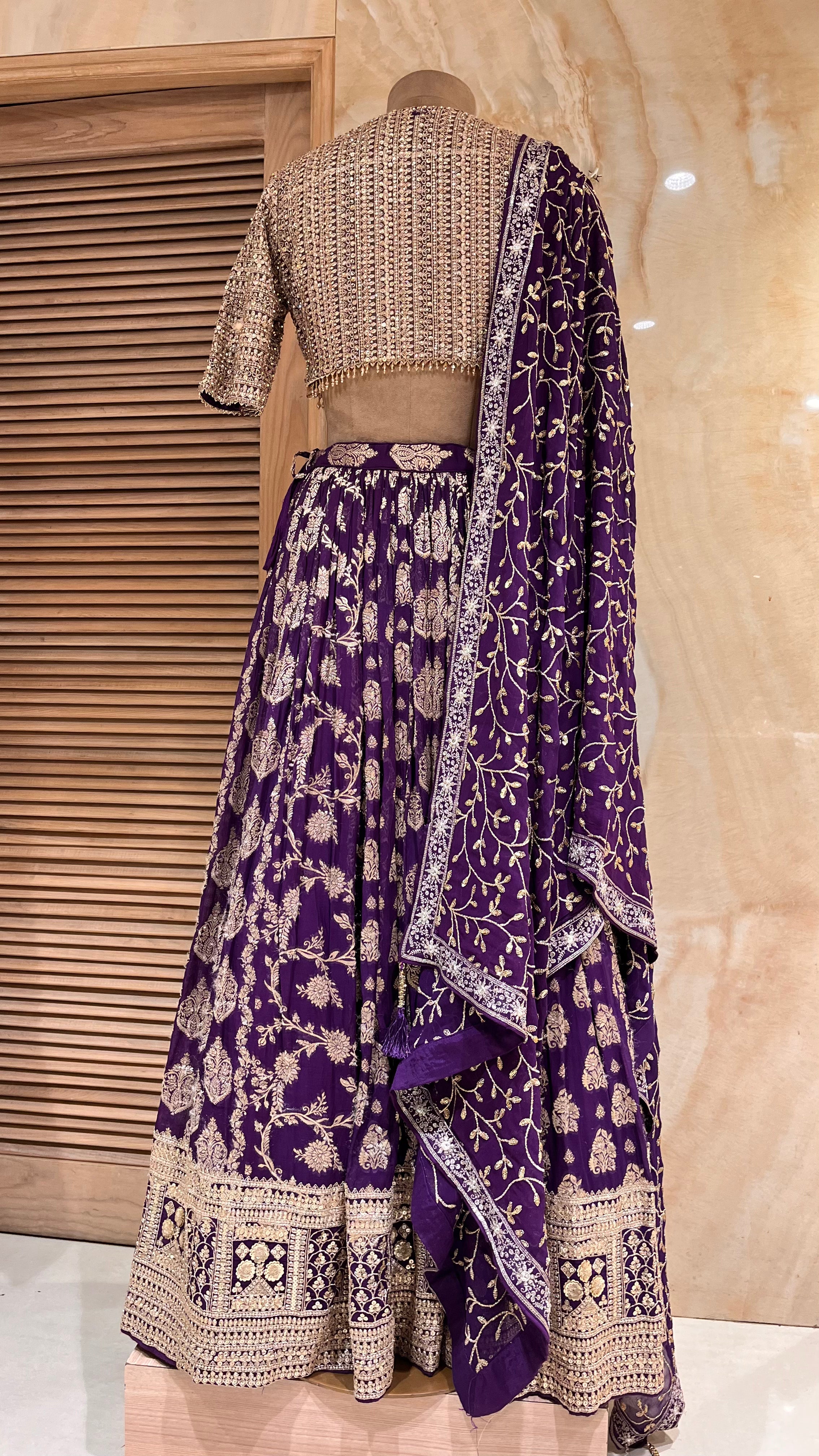 ELEGANT DESIGNER EMBROIDERED LEHENGA SET