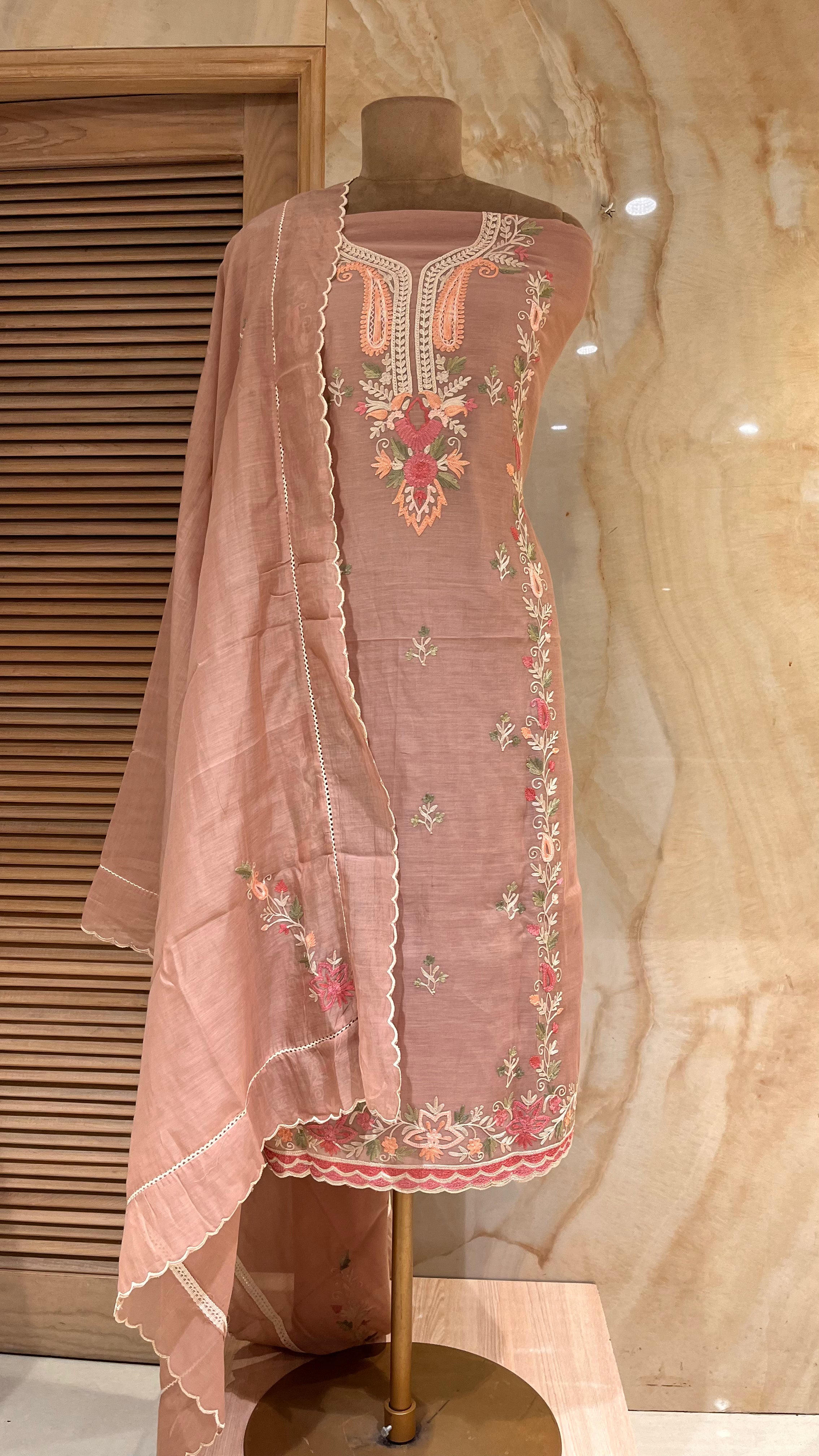 ELEGANT DESIGNER UNSTITCHED SUIT WITH DUPATTA