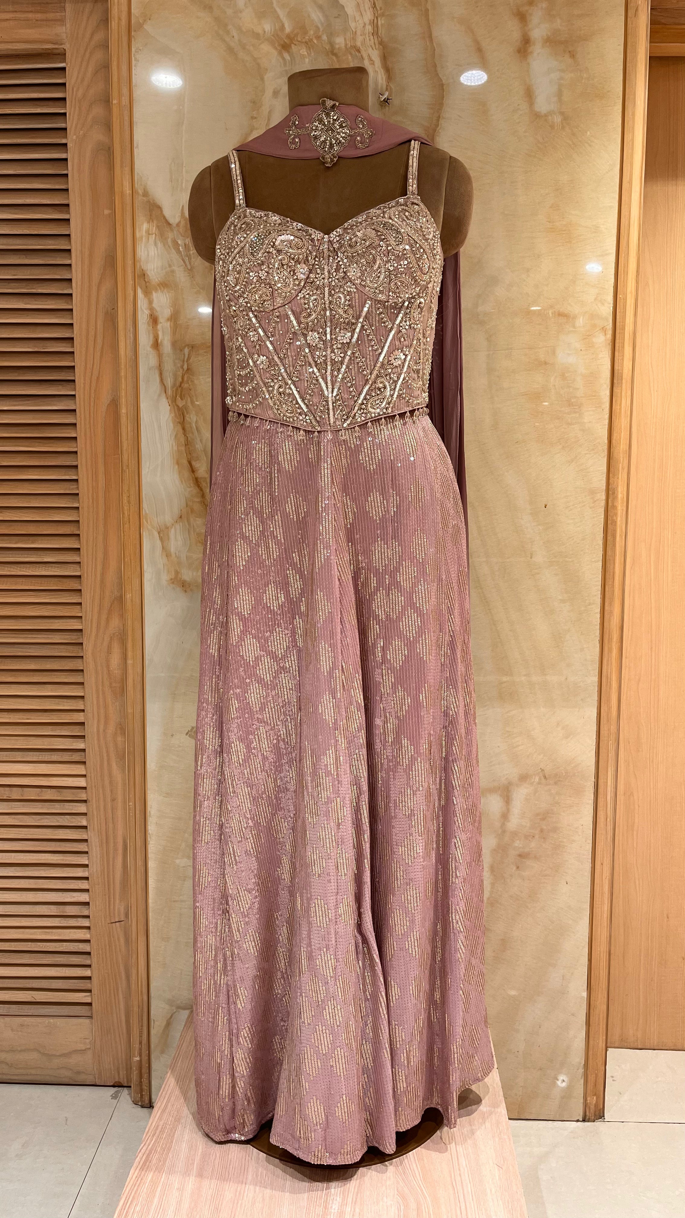 DESIGNER FESTIVE READYMADE SUIT SET