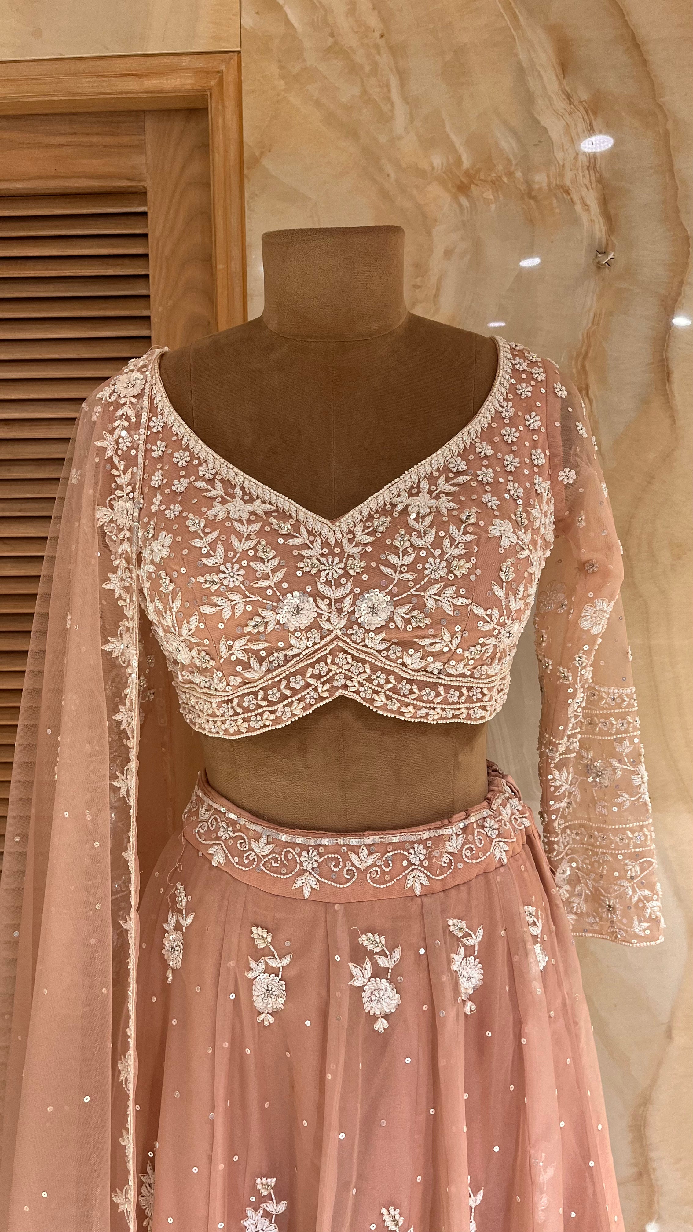 ELEGANT DESIGNER LEHENGA SET