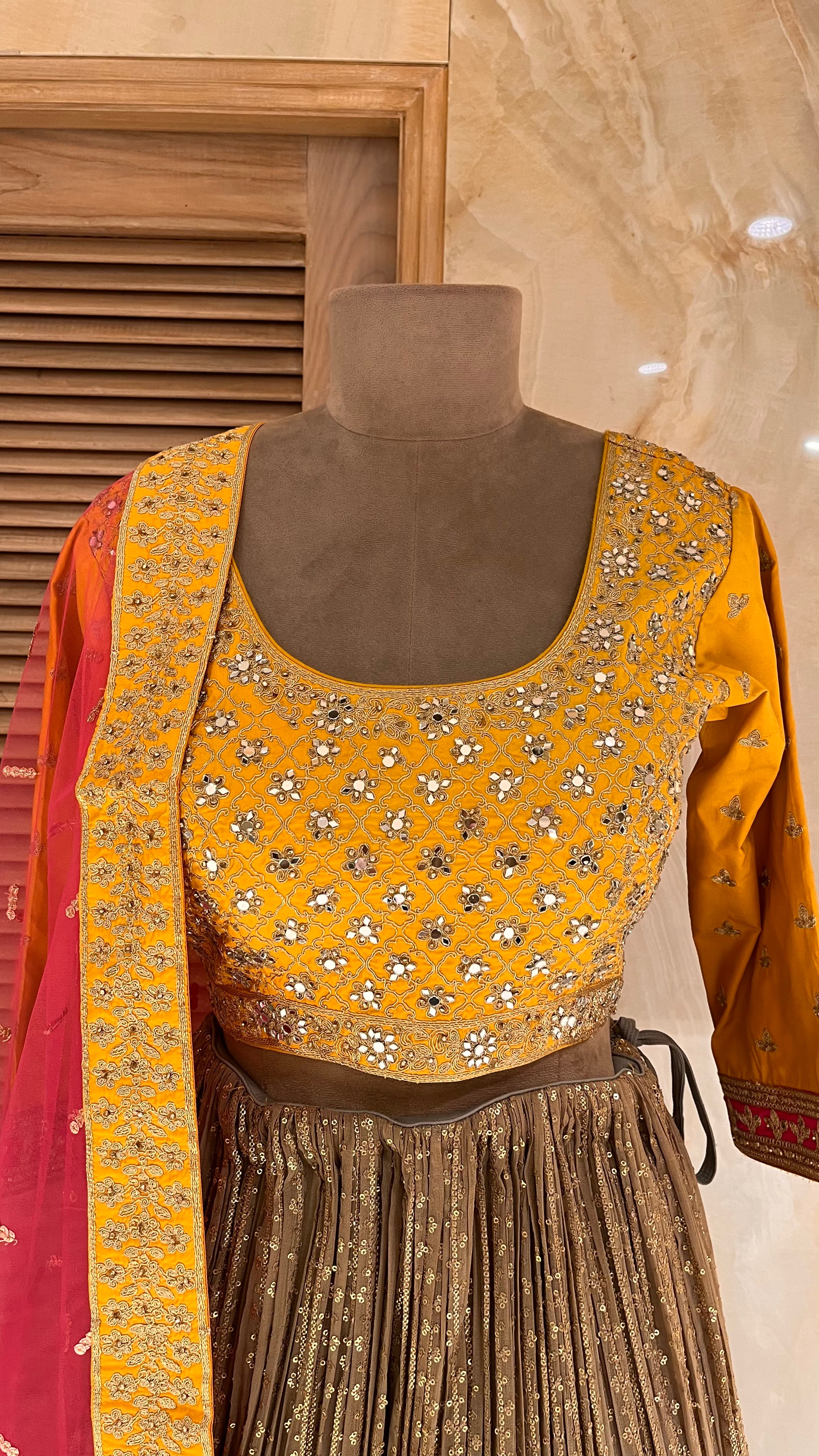 PREMIUM PARTY WEAR LEHENGA SET