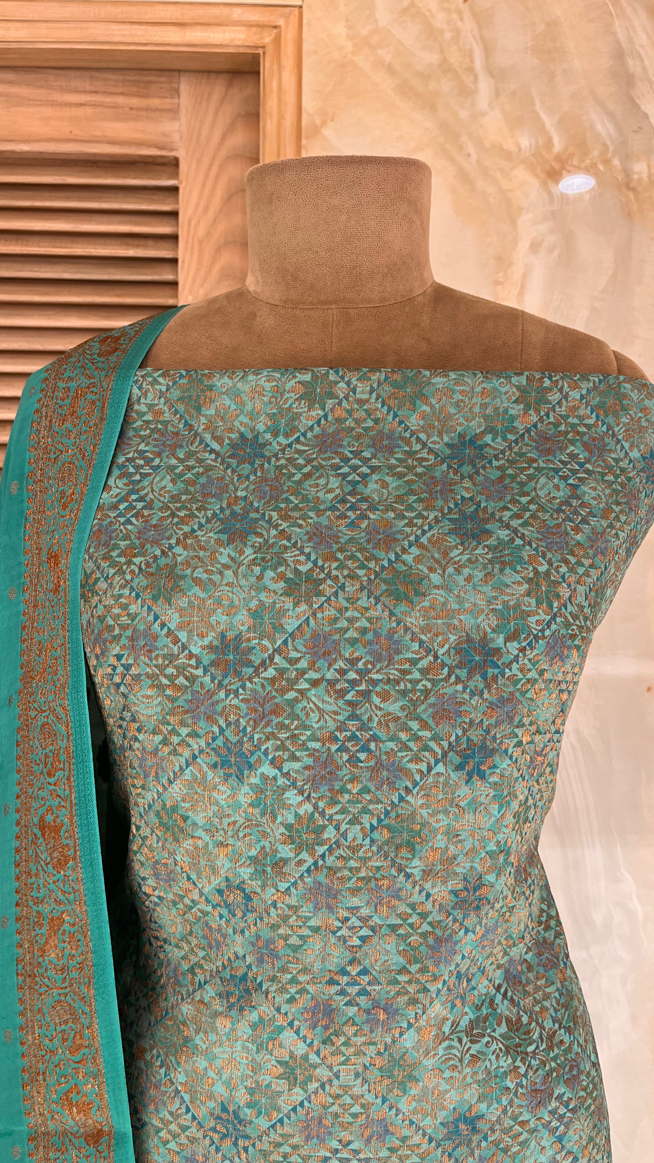 PREMIUM EMBROIDERED UNSTITCHED SUIT SET