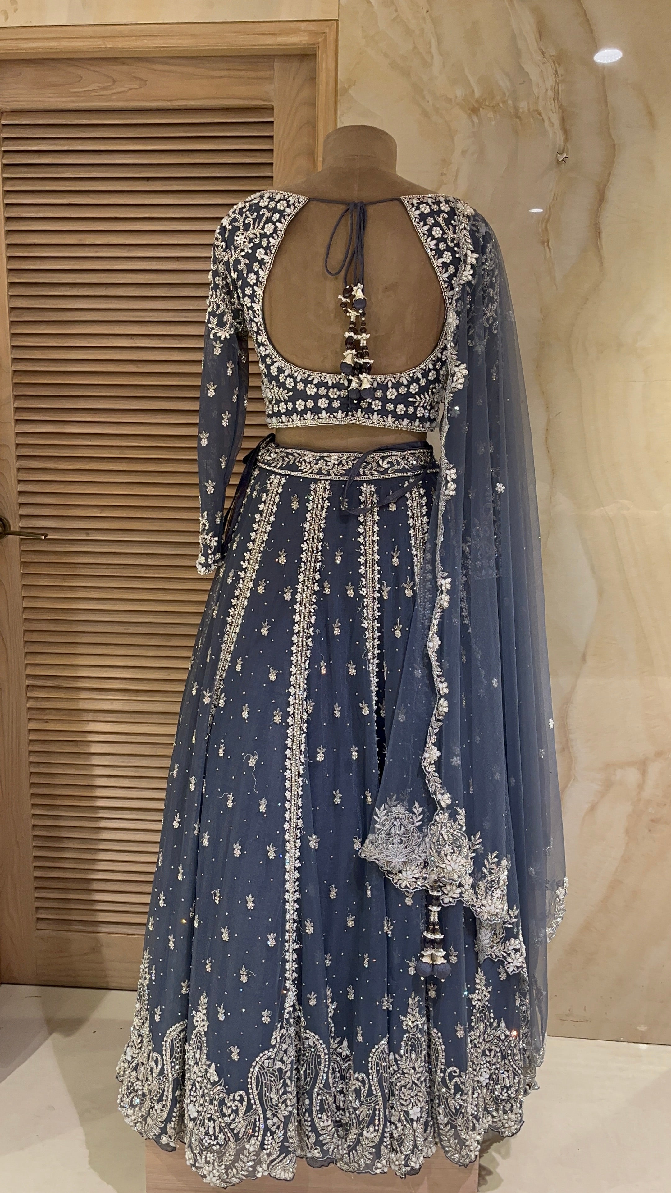 ELEGANT DESIGNER LEHENGA SET