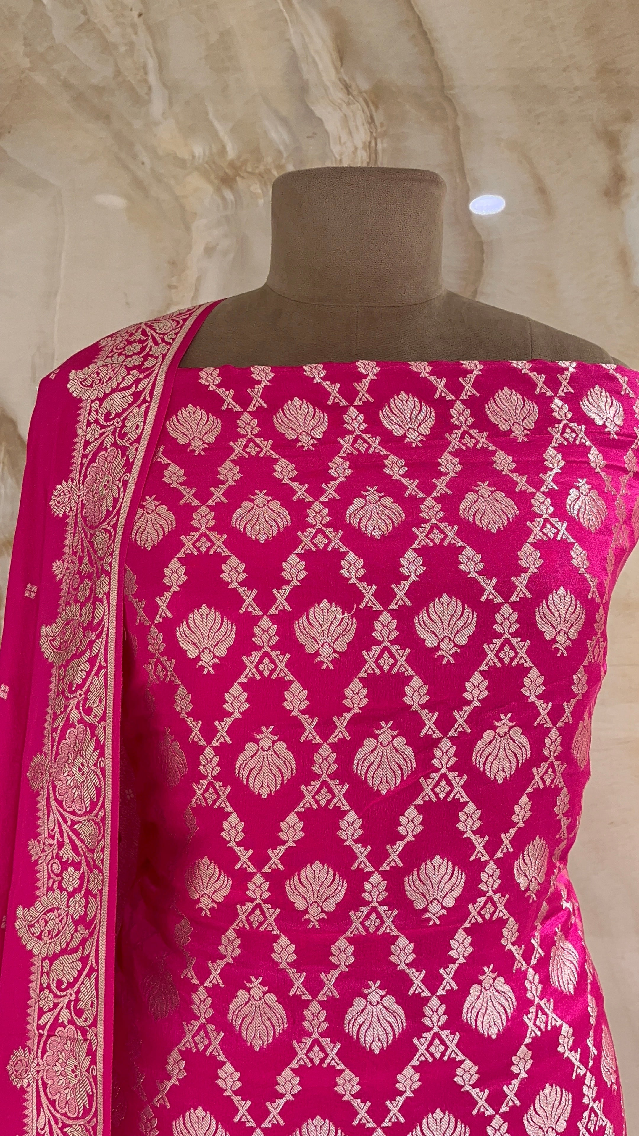 ELEGANT PINK BANARASI UNSTITCHED SUIT SET