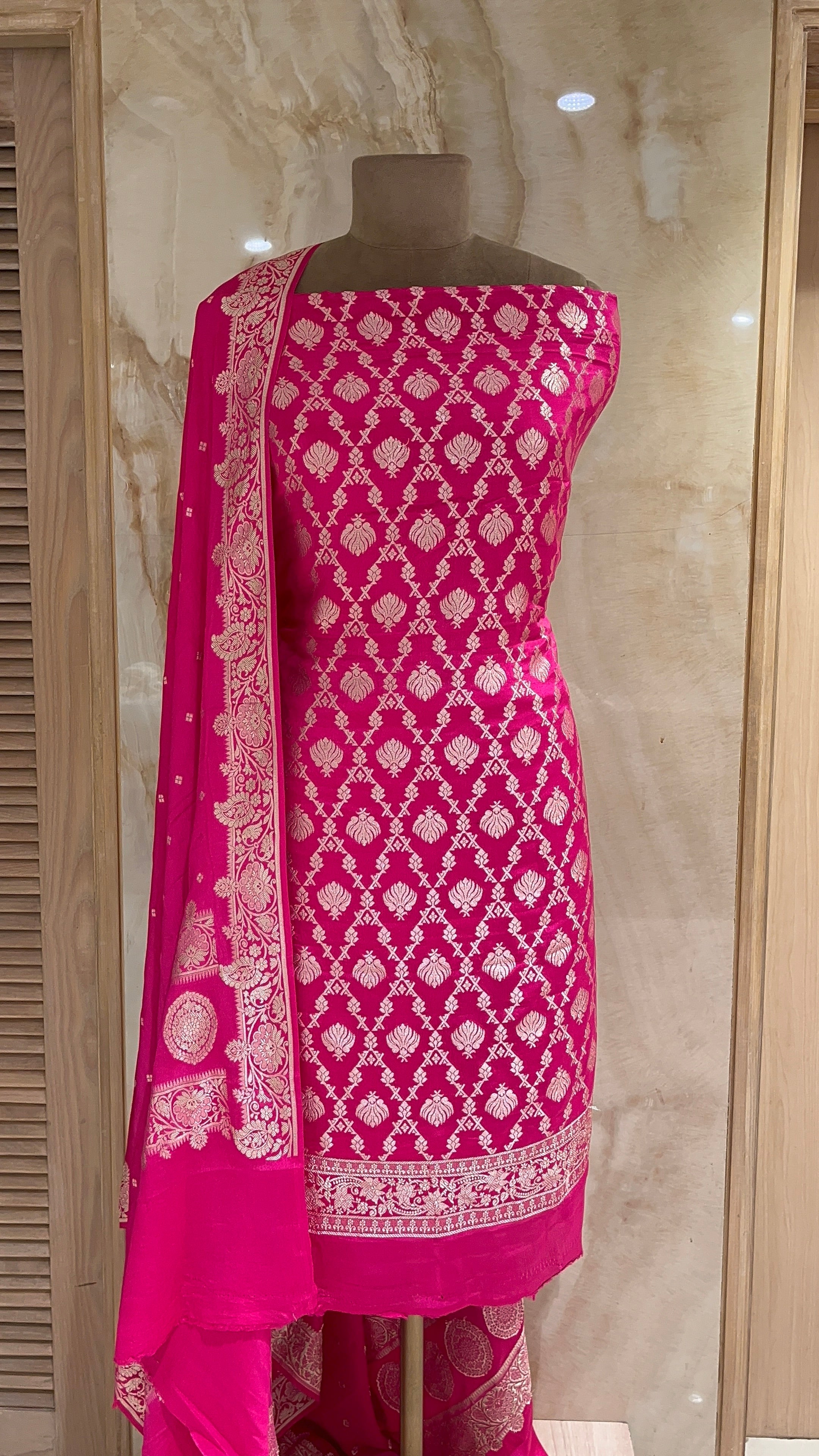 ELEGANT PINK BANARASI UNSTITCHED SUIT SET