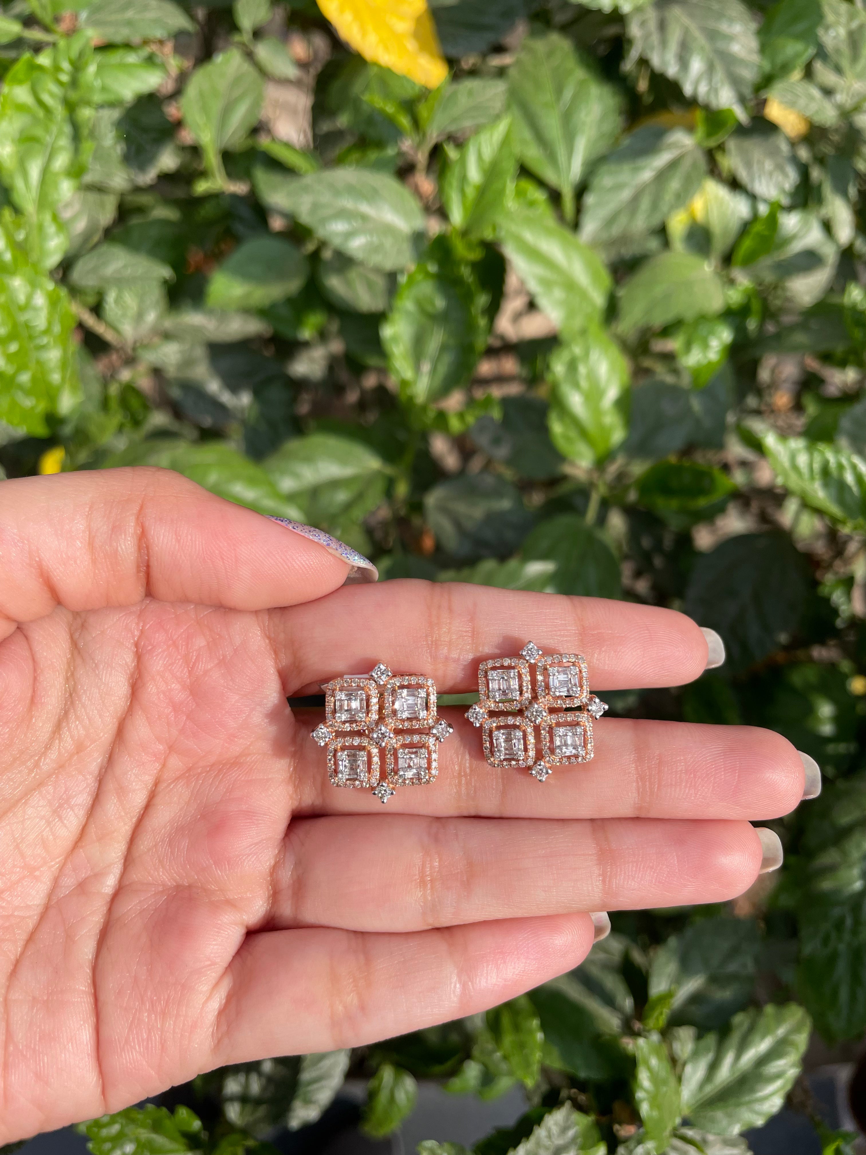 SCULPTED ELEGANCE SQUARE DIAMOND EARRINGS