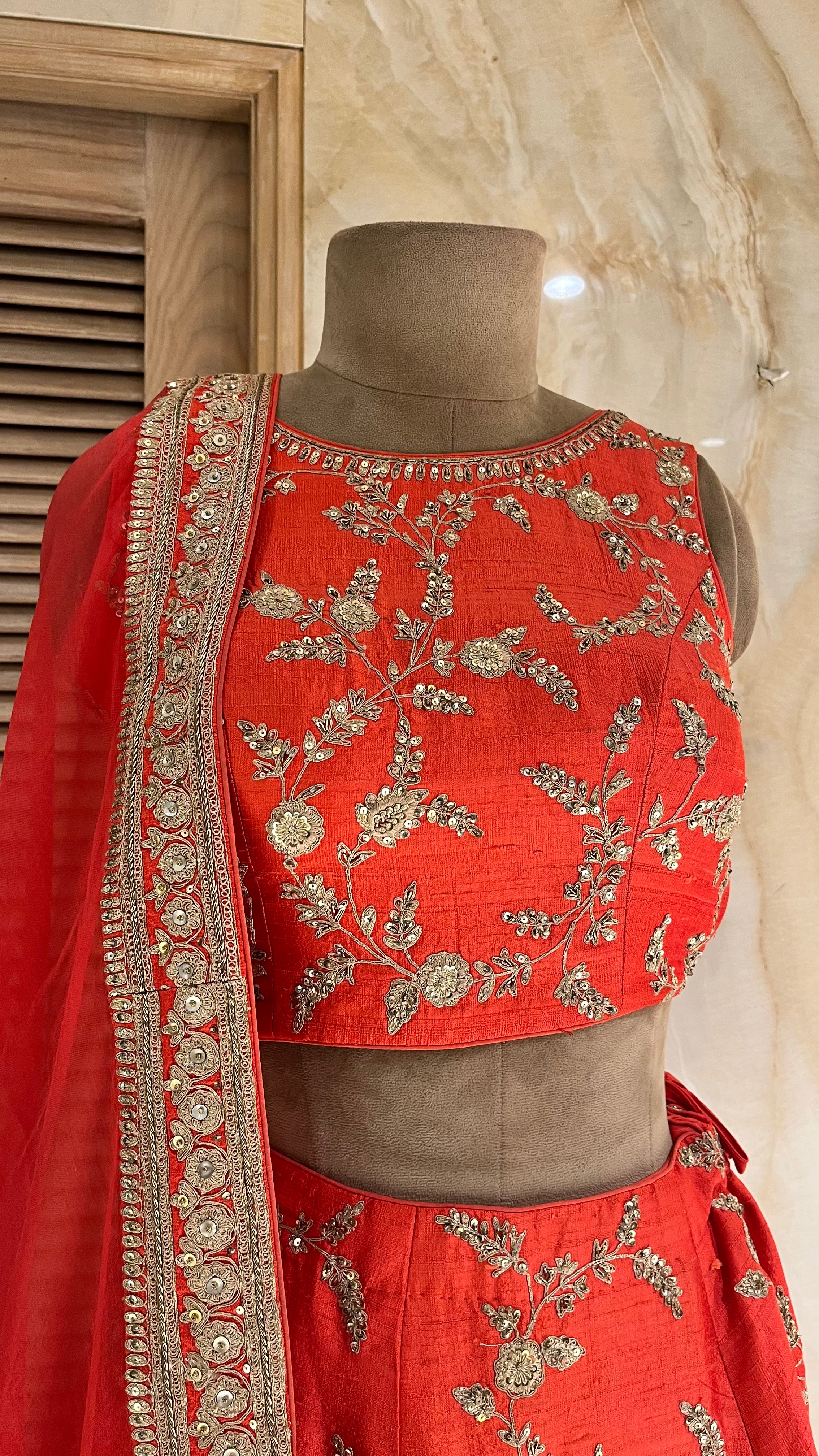ELEGANT DESIGNER LEHENGA SET