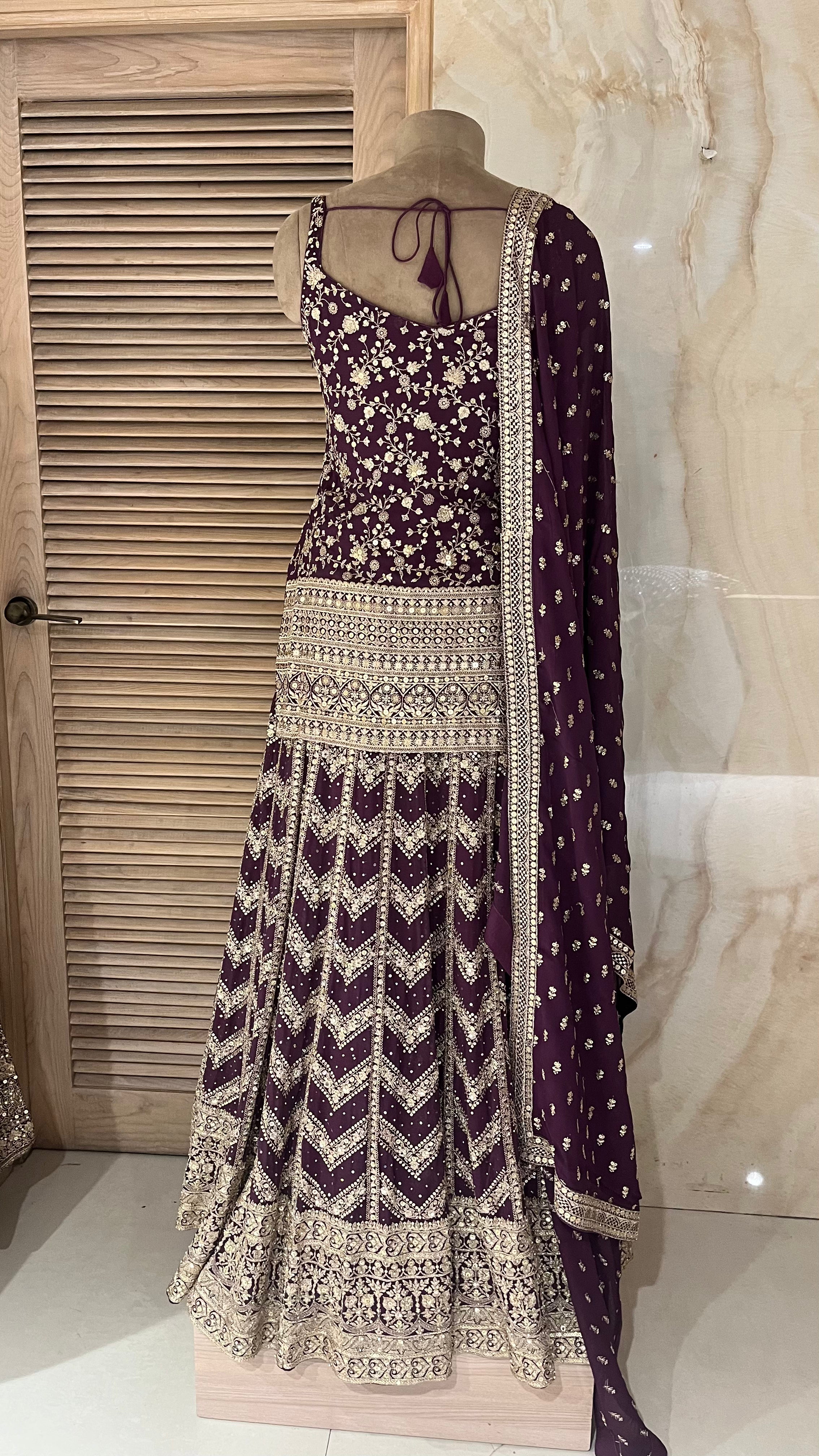 ELEGANT DESIGNER LEHENGA SET