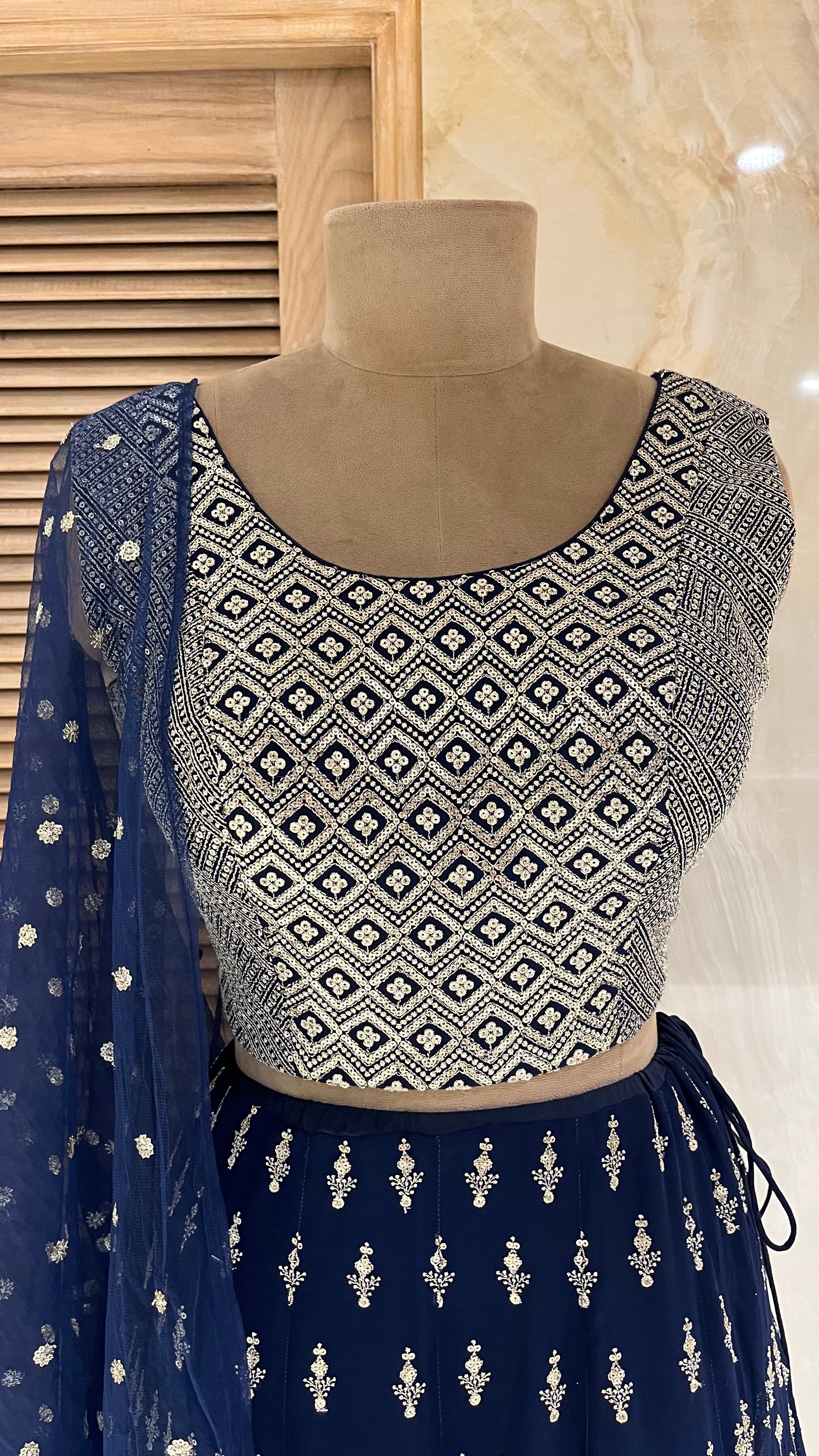 STYLISH FESTIVE LEHENGA SET