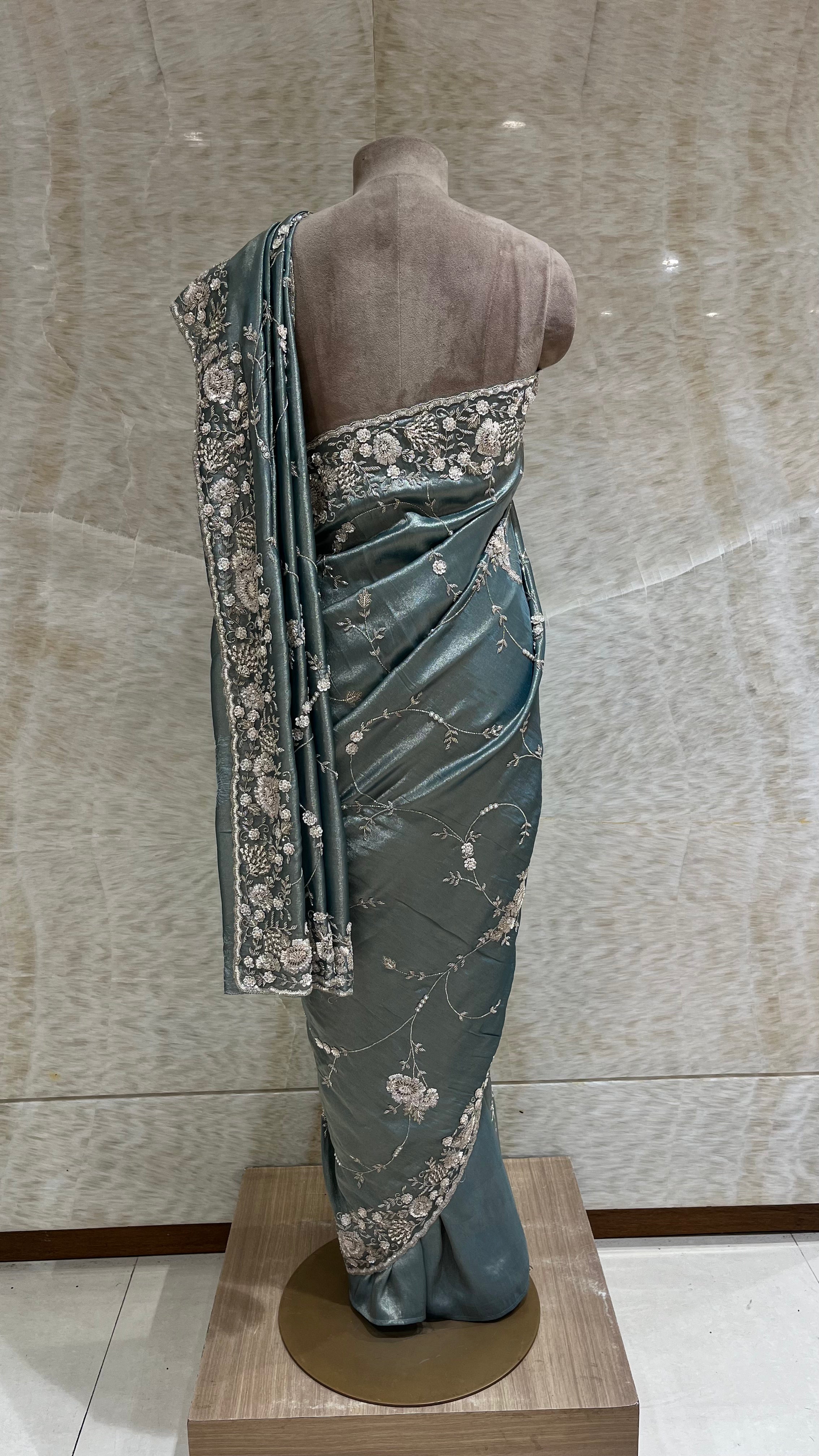 MODERN DESIGNER PARTY SAREE