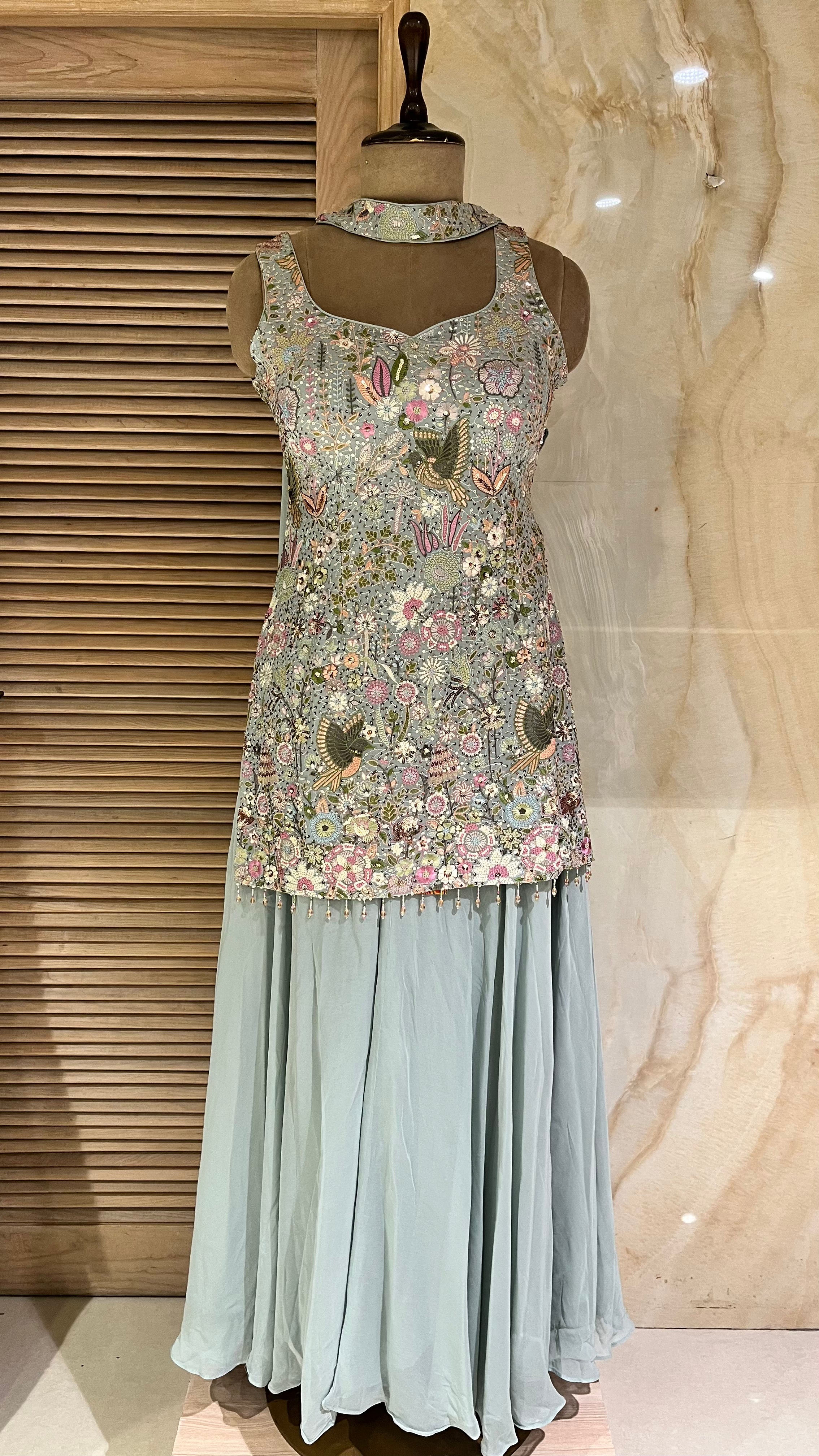 STYLISH READYMADE SUIT SET FOR WOMEN
