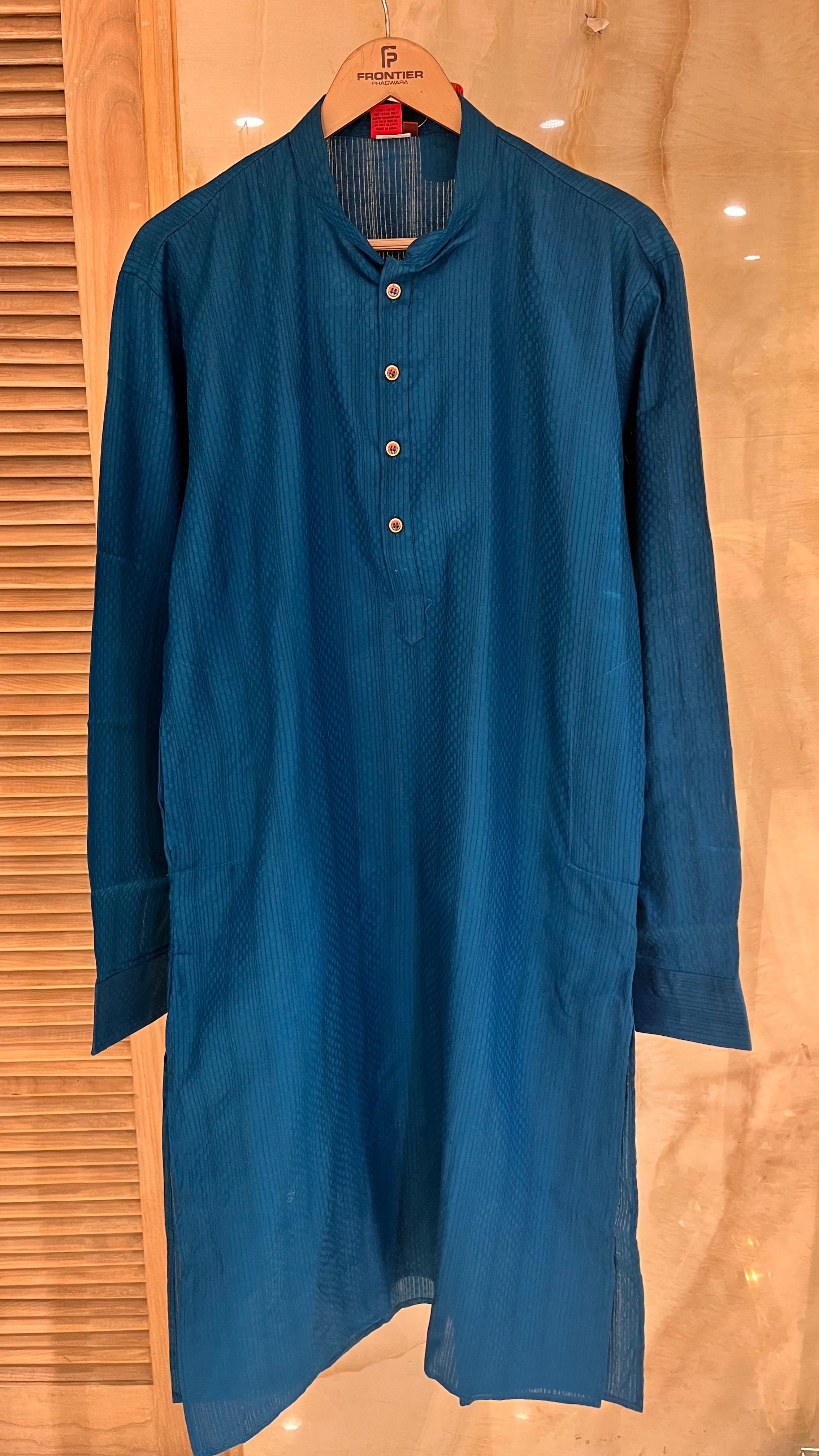 LIGHTWEIGHT MEN'S SUMMER KURTA PAJAMA SET