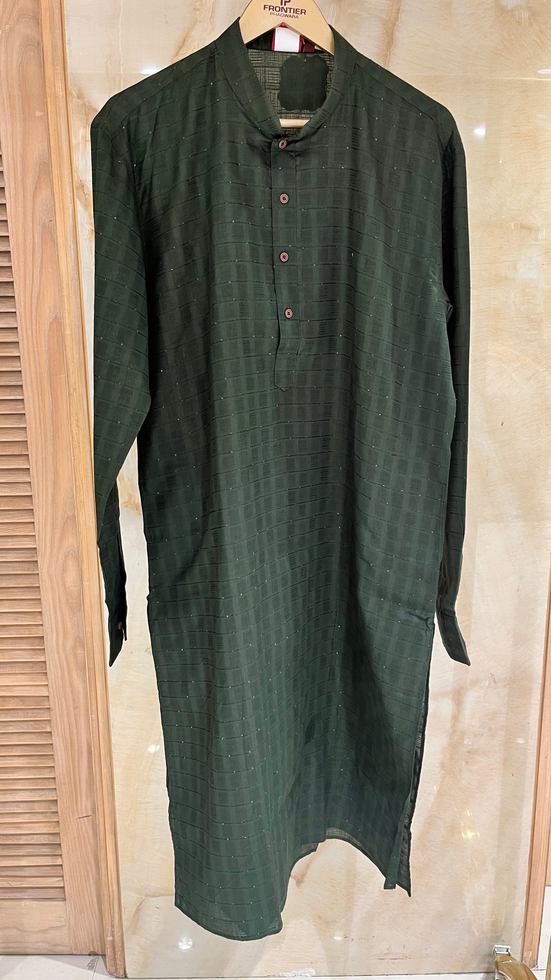 BREATHABLE MEN'S SUMMER KURTA PAJAMA SET