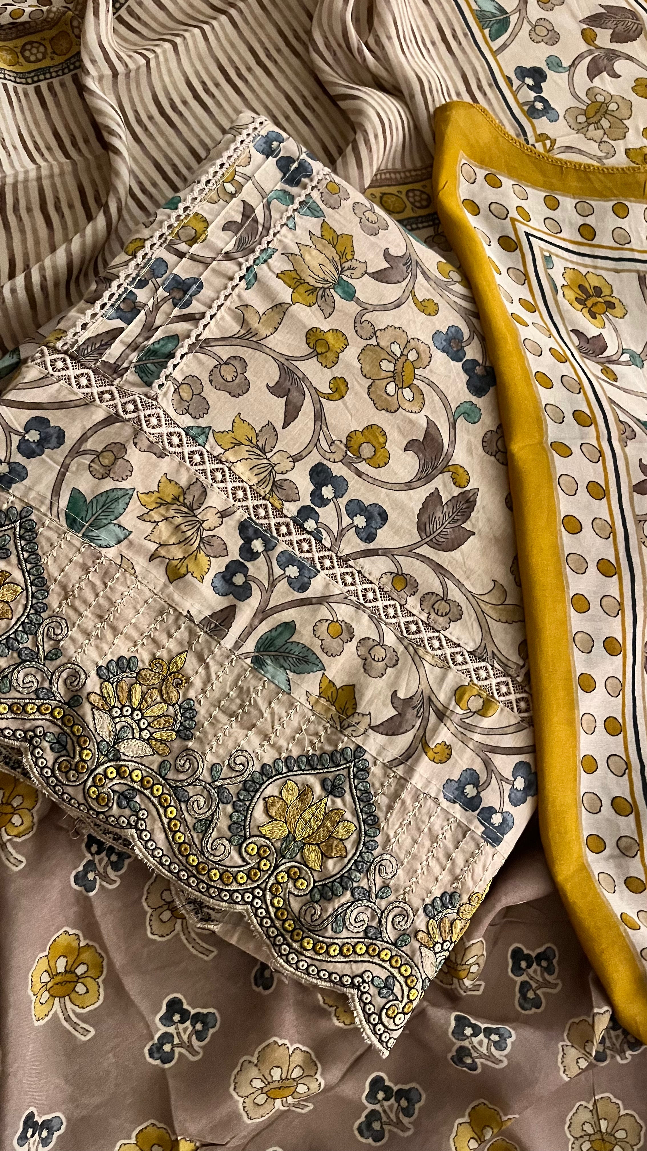 CLASSIC COTTON UNSTITCHED SUIT