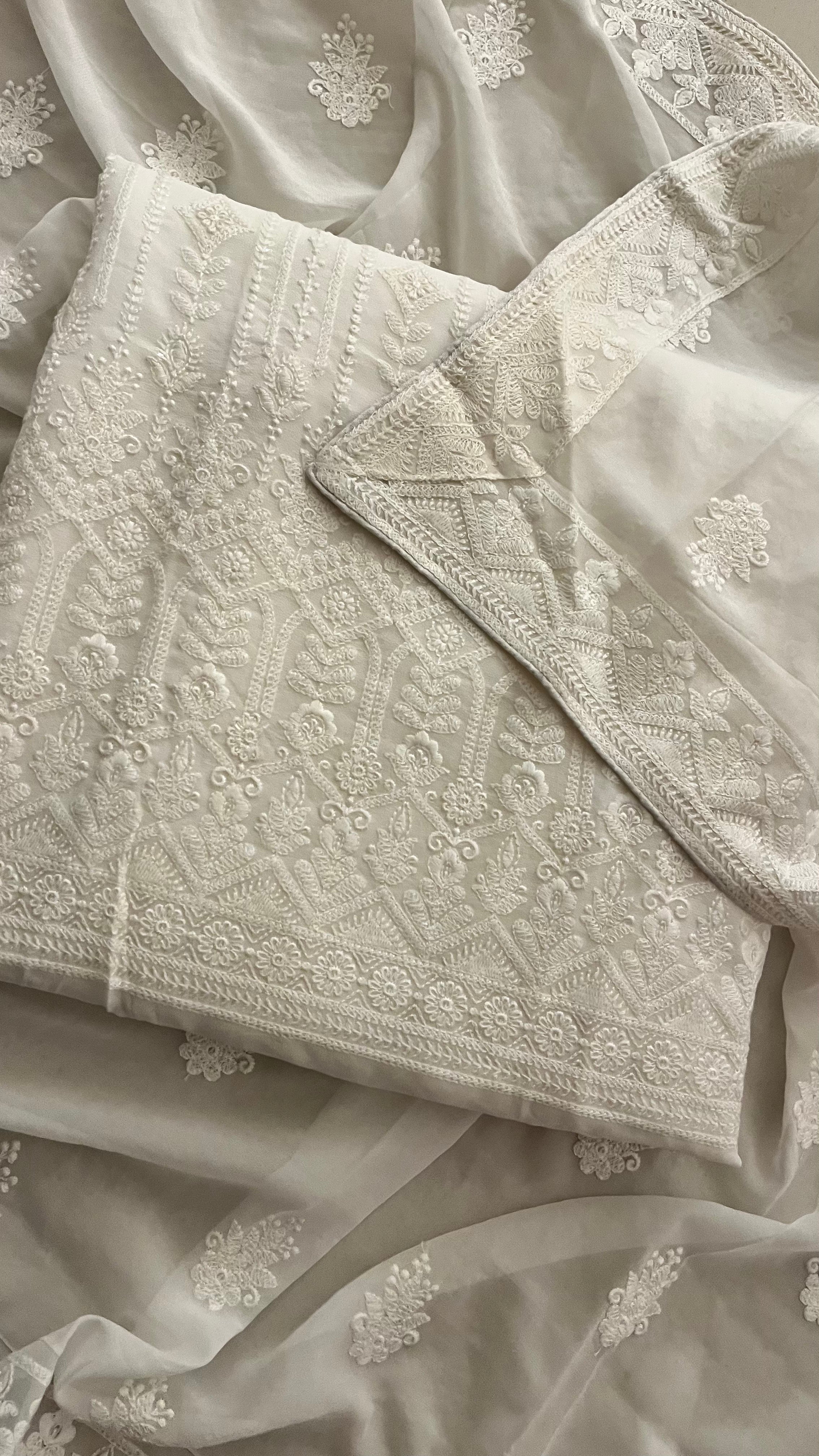 ELEGANT LUCKNOWI UNSTITCHED SUIT SET
