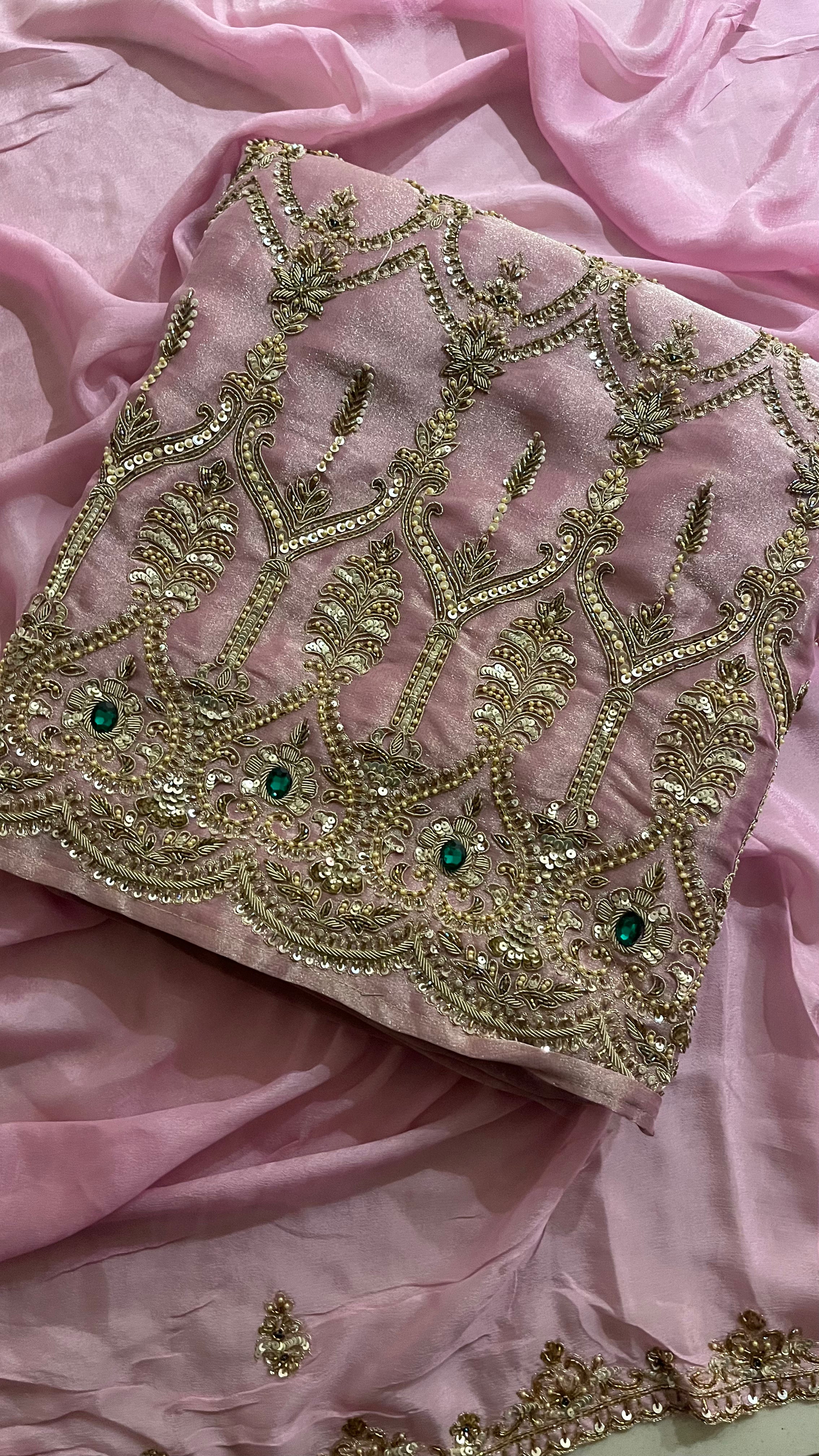 GRACEFUL EMBROIDERY UNSTITCHED SUIT